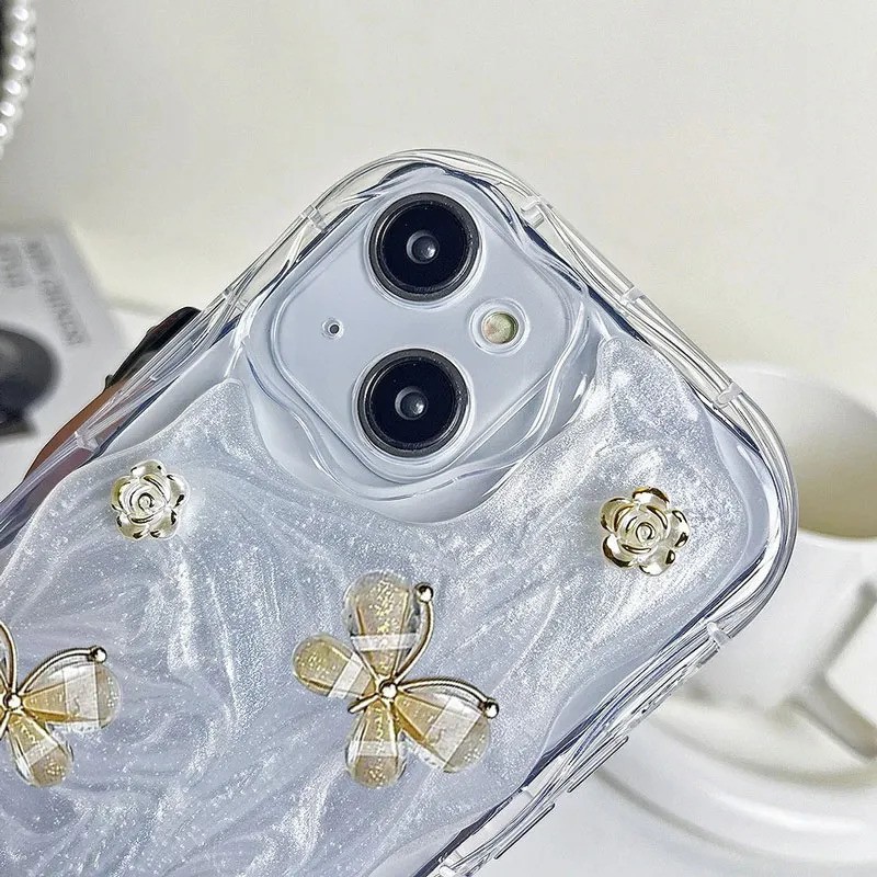 iPhone 13 Uyumlu Zebana Gül ve Kelebek Figürlü Floral Silikon Kılıf