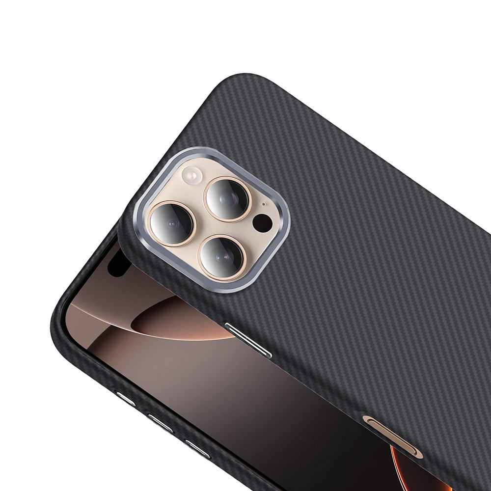Apple iPhone 16 Pro Kılıf M-safe Şarj Özellikli Karbon Fiber Görünümlü Zore Gros Kapak