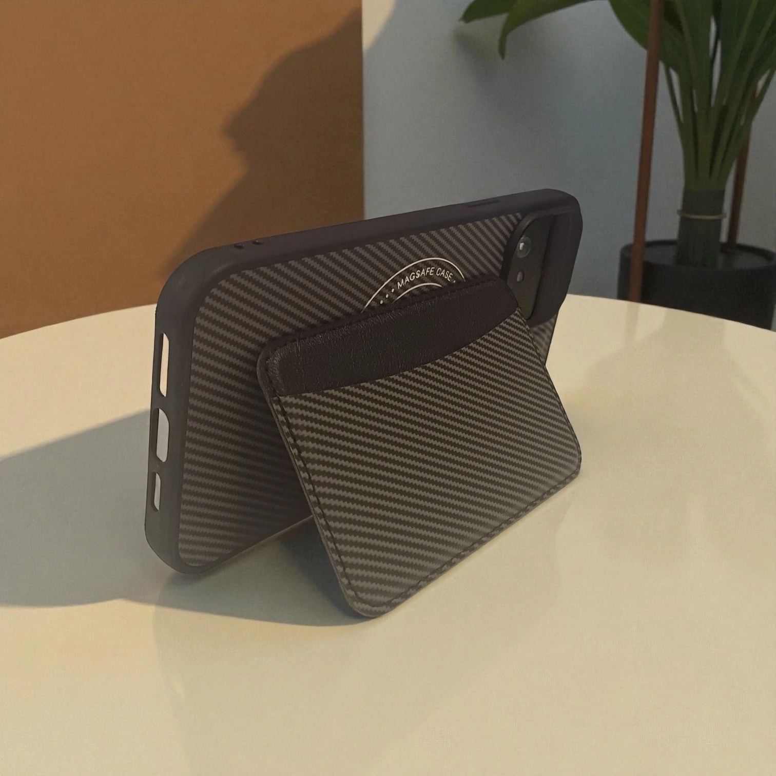 iPhone 14 Pro Max Uyumlu Rona MagCarbon Fiber Doku Manyetik Kılıf + Kartlık Cüzdan