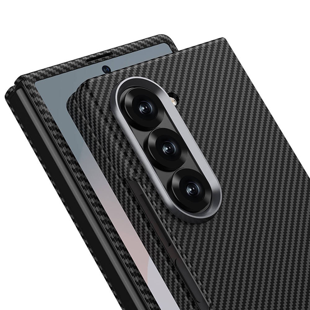 Galaxy Z Fold 6 Kamera Korumalı Karbon Fiber Tasarımlı Arka Yüzey Zore Kıpta Karbon