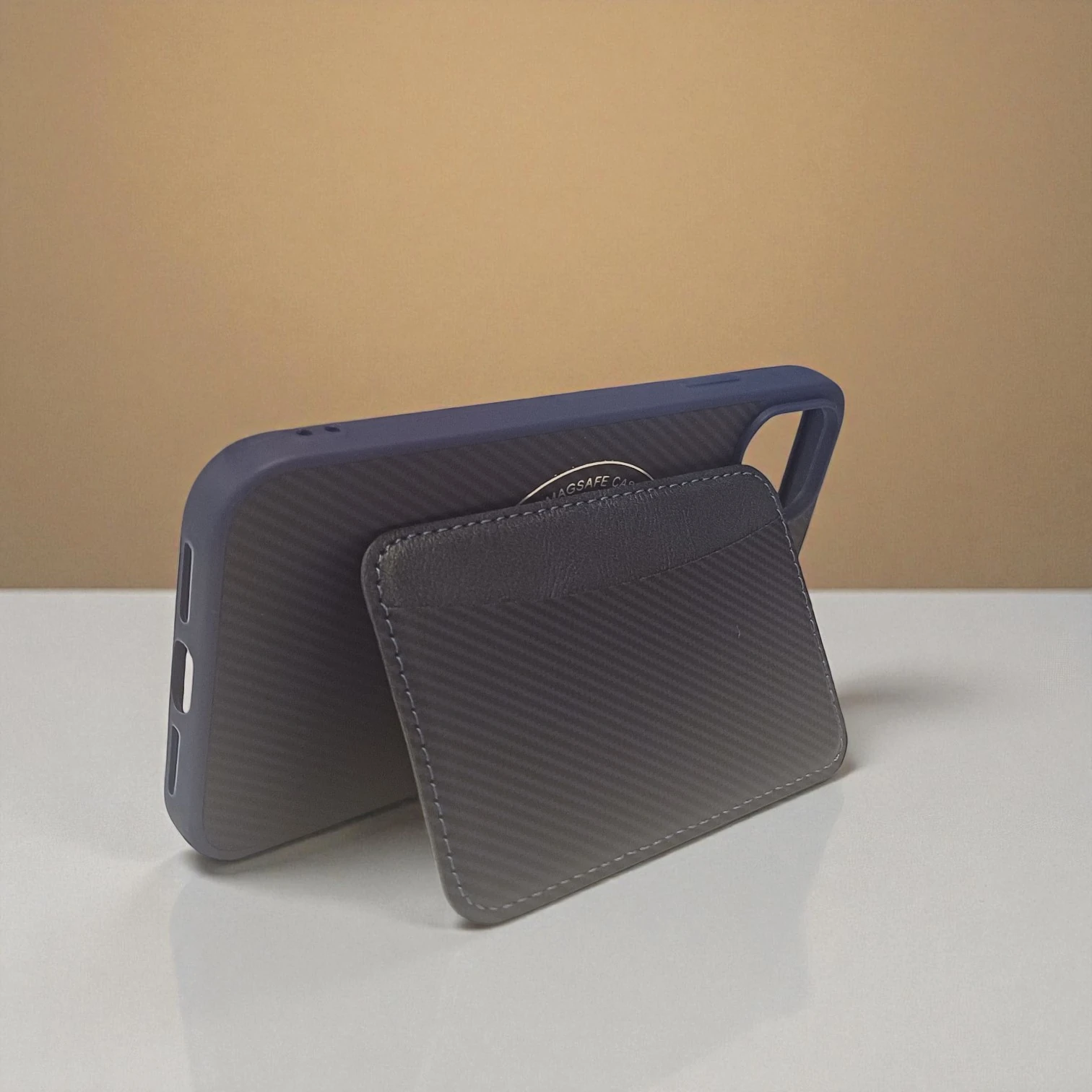 iPhone 15 Pro Max Uyumlu Rona MagCarbon Fiber Doku Manyetik Kılıf + Kartlık Cüzdan