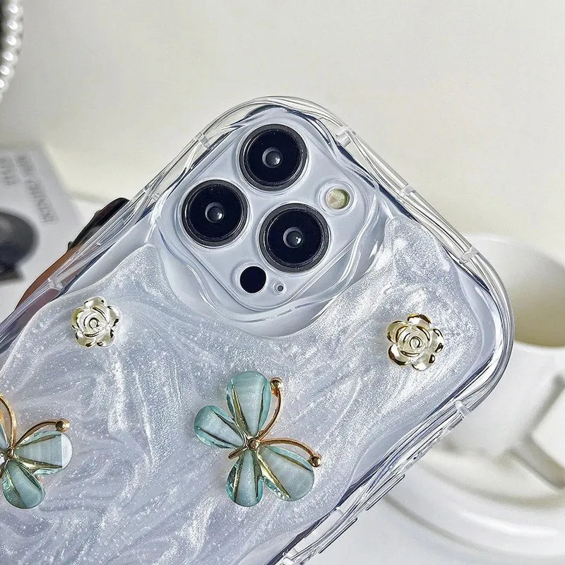 iPhone 15 Pro Max Uyumlu Zebana Gül ve Kelebek Figürlü Floral Silikon Kılıf
