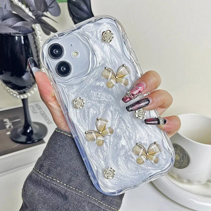 iPhone 11 Uyumlu Zebana Gül ve Kelebek Figürlü Floral Silikon Kılıf