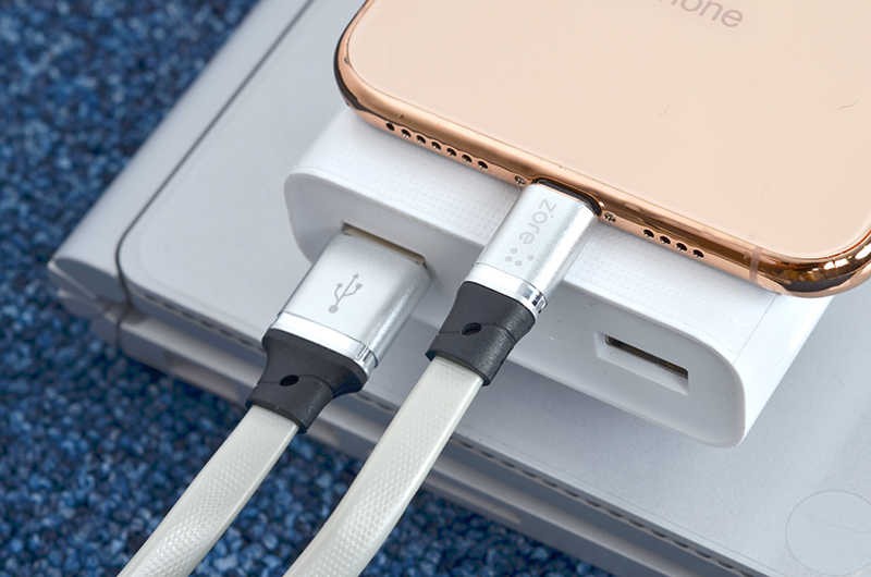 Zore Lightning Vera USB Cable