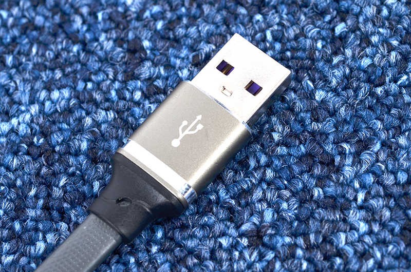 Zore Lightning Vera USB Cable