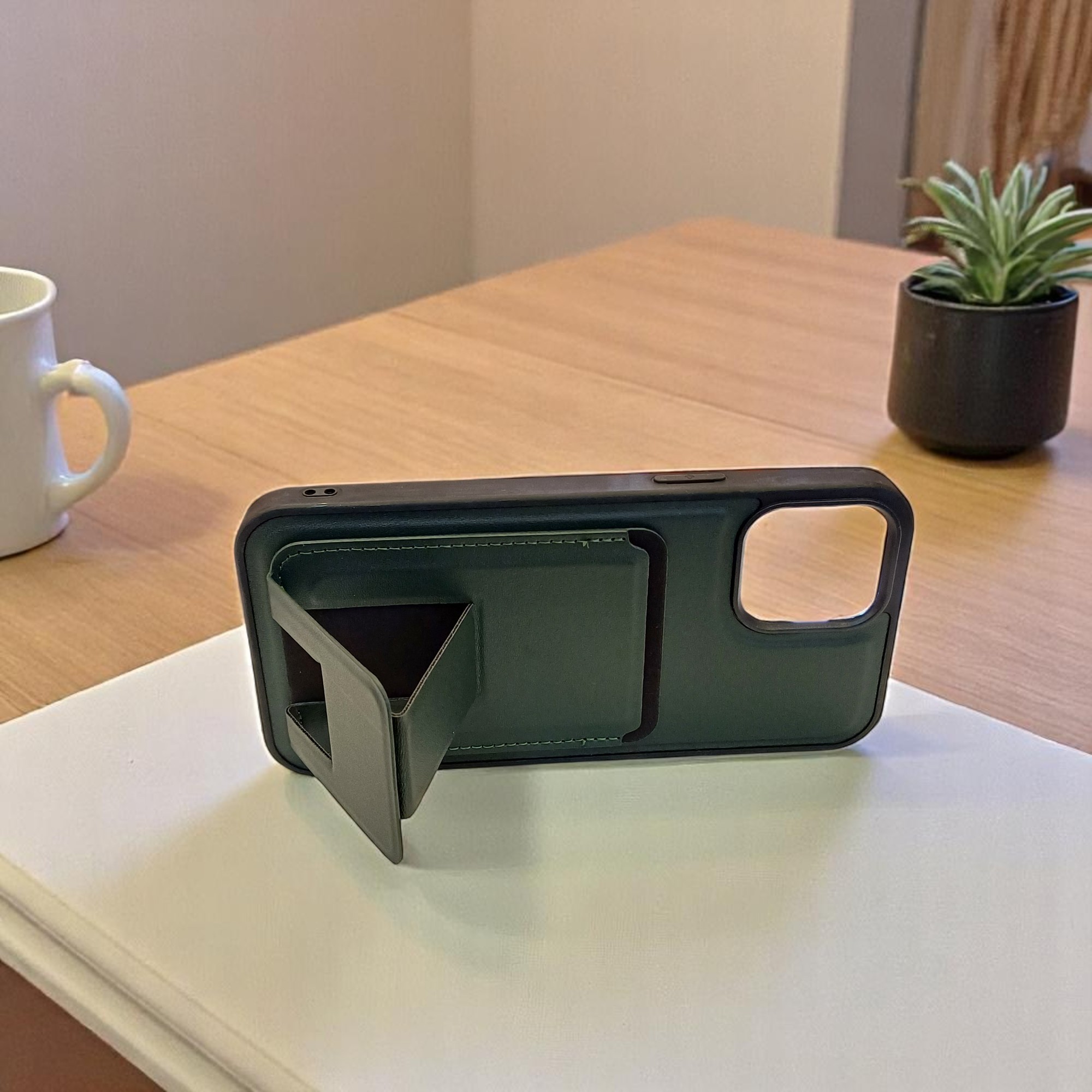 iPhone 12 Pro Max Uyumlu Kartlıklı Stand Özellikli Snx Pu Deri Kılıf