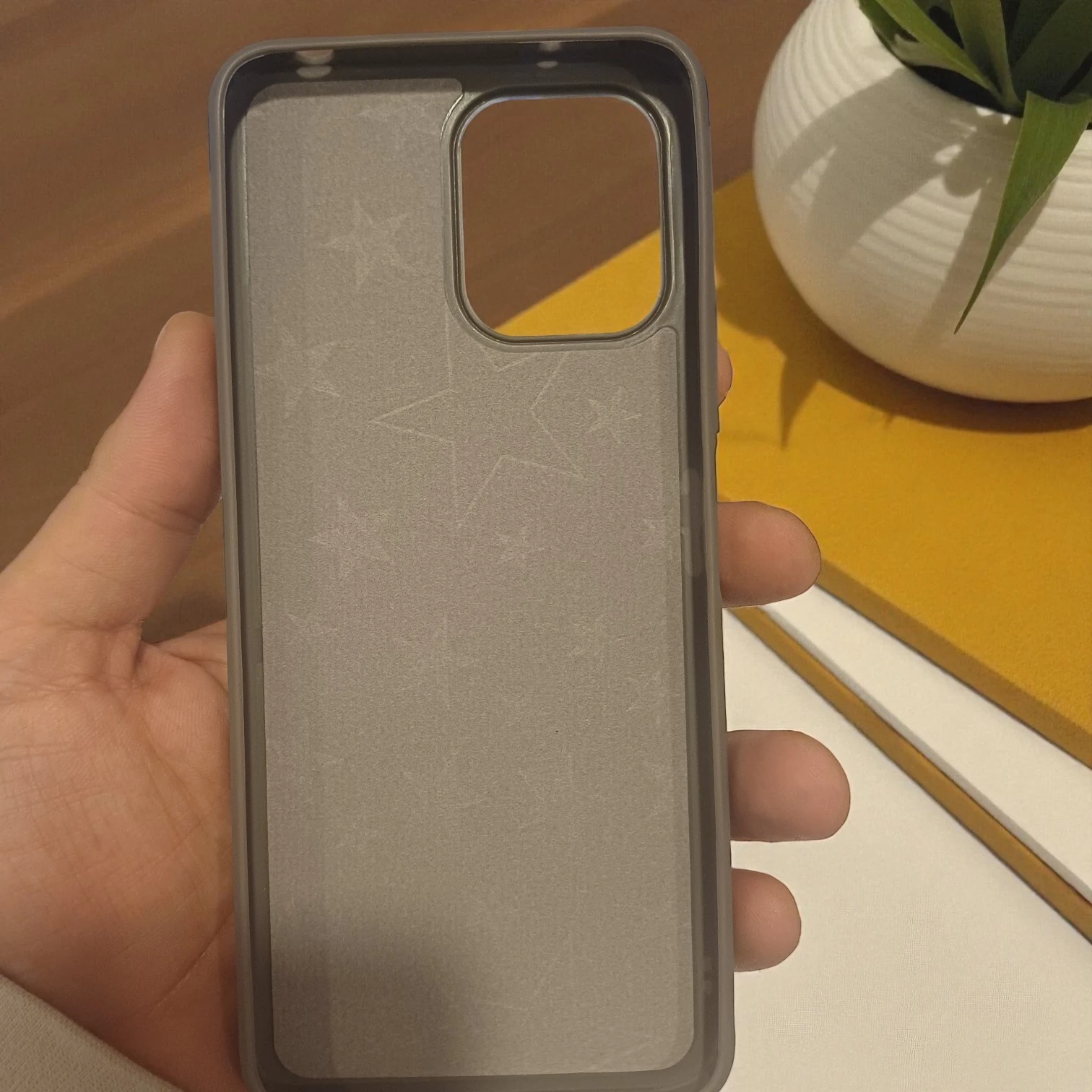 Xiaomi Redmi 12 Uyumlu Rona MagCarbon Fiber Doku Manyetik Kılıf + Kartlık Cüzdan