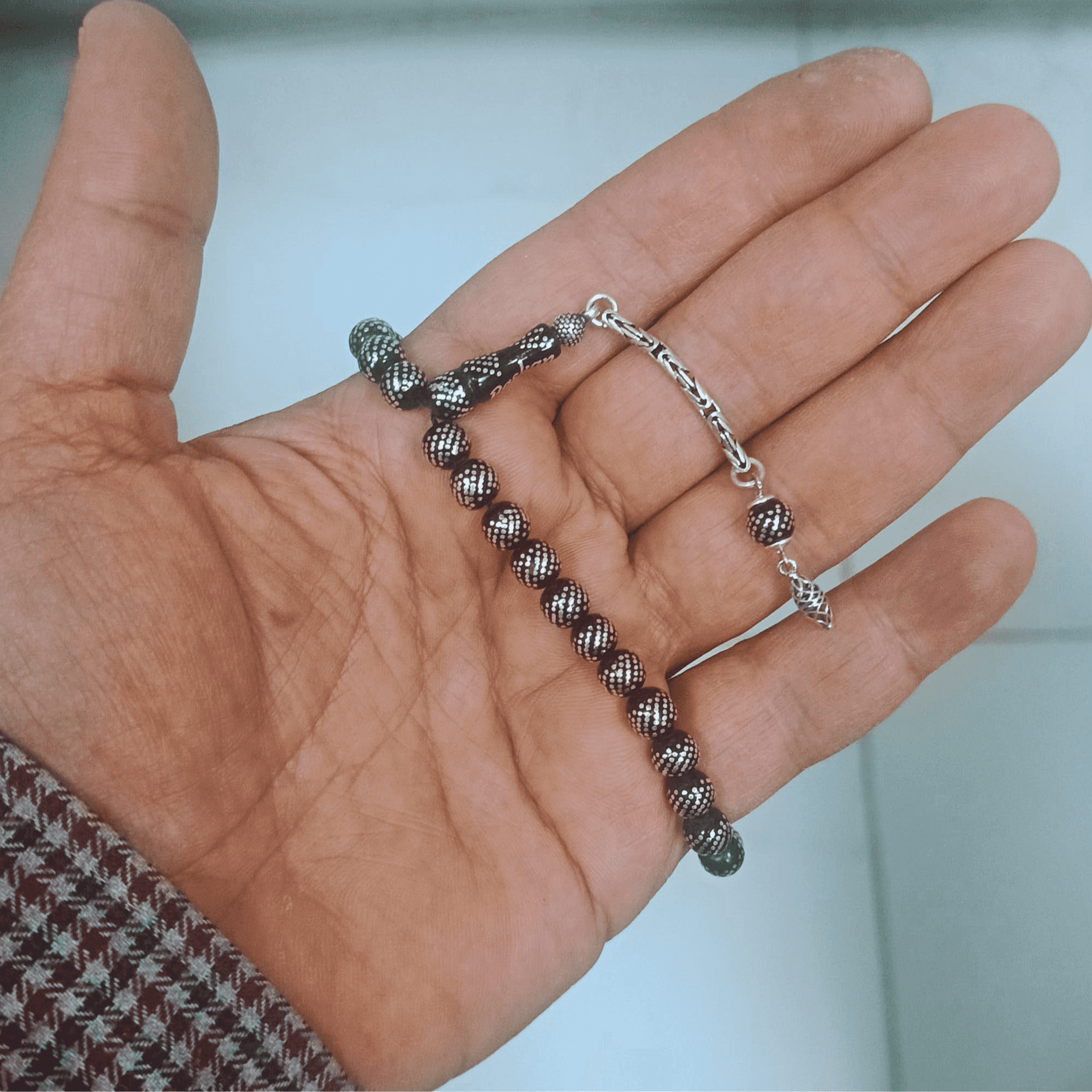 Yoğun Gümüş İşlemeli Gürcistan Oltu Taşı Mini Tesbih 7 mm