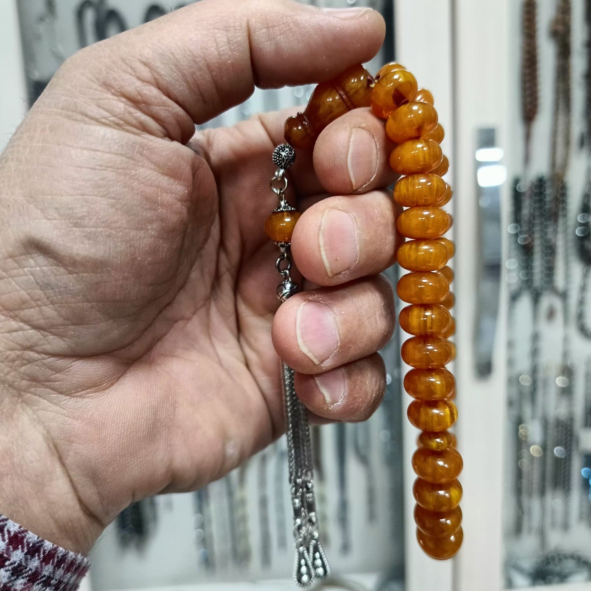 Bilek Boy Tekerlek Kesim Sıkma Kehribar Tesbih 12 x 7 mm