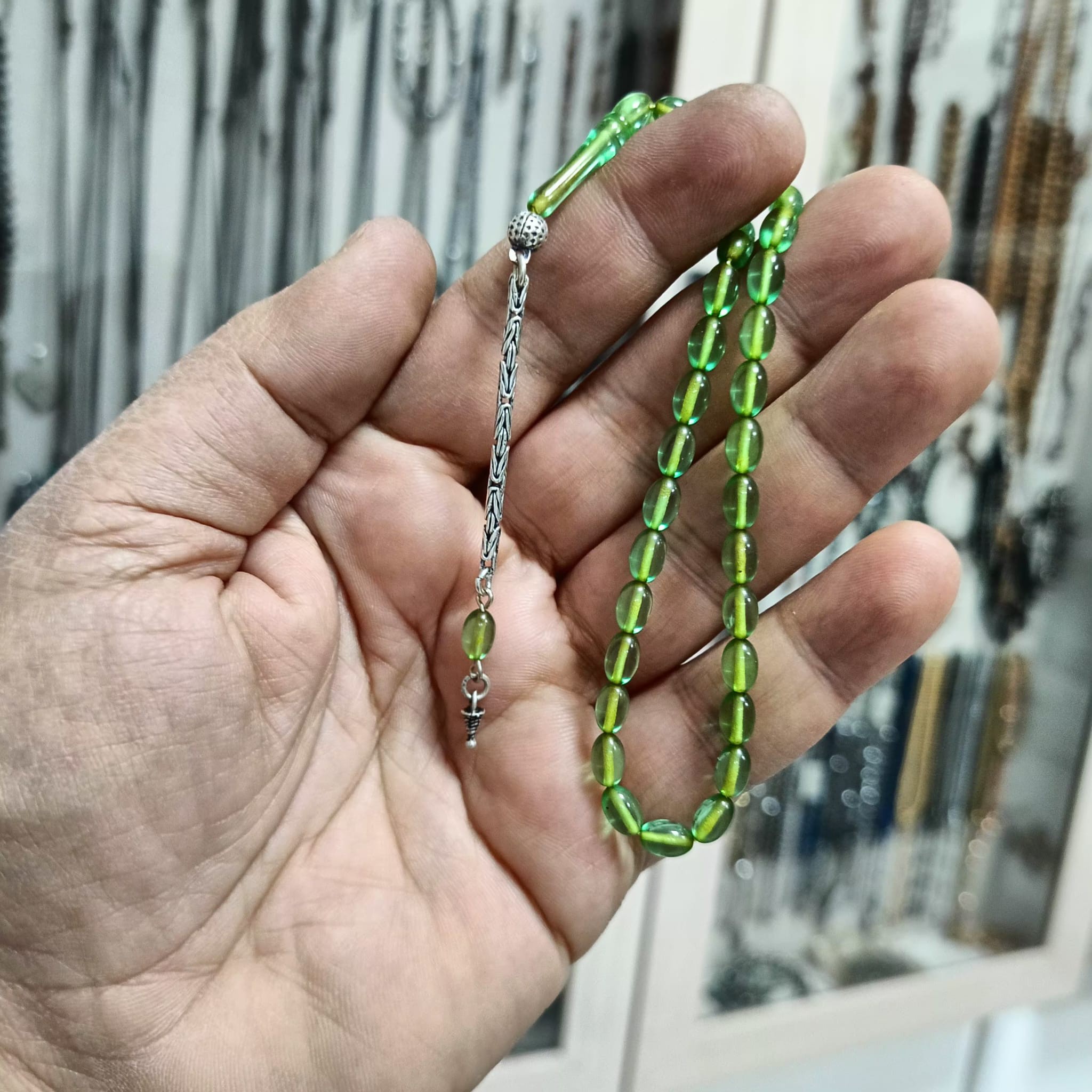 925 Ayar Gümüş Püsküllü Beyzi Kesim Sıkma Ateş Kehribar Tesbih 5 x 8 mm