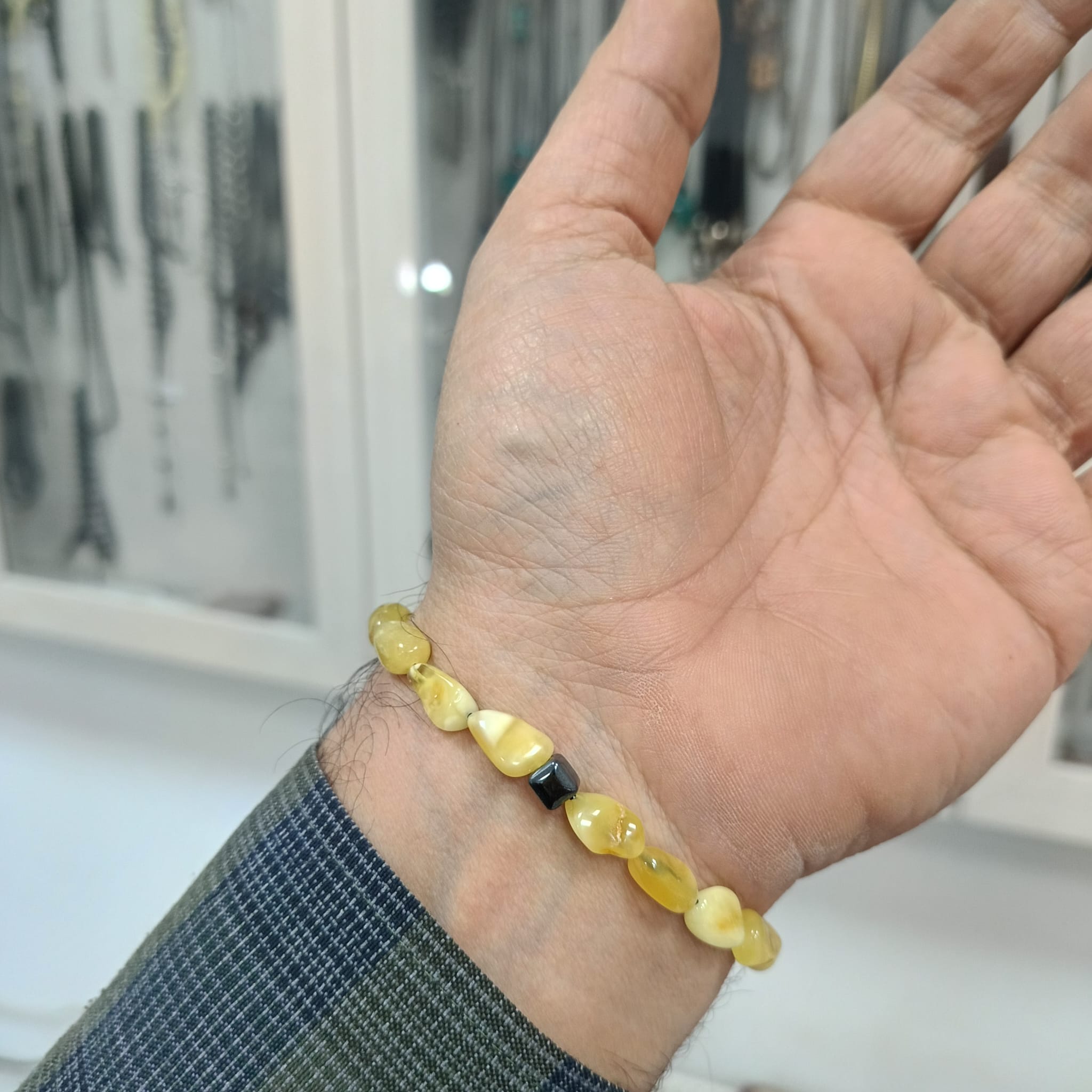 Doğal Damla Kehribar ve Hematit Taşı Bileklik