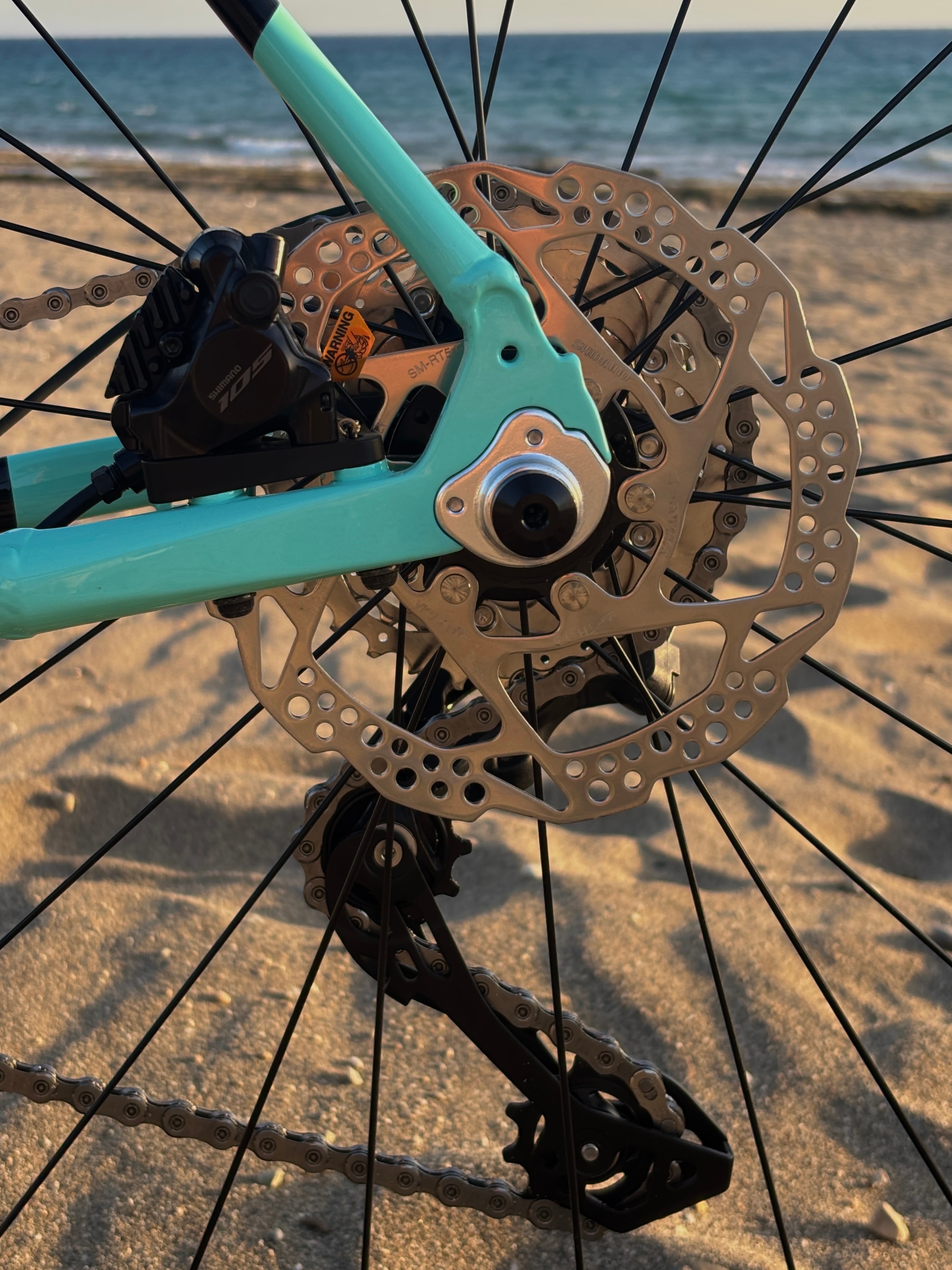 Bianchi R0013-D Yol Bisikleti 53cm R700 2x11 105 Disk Fren