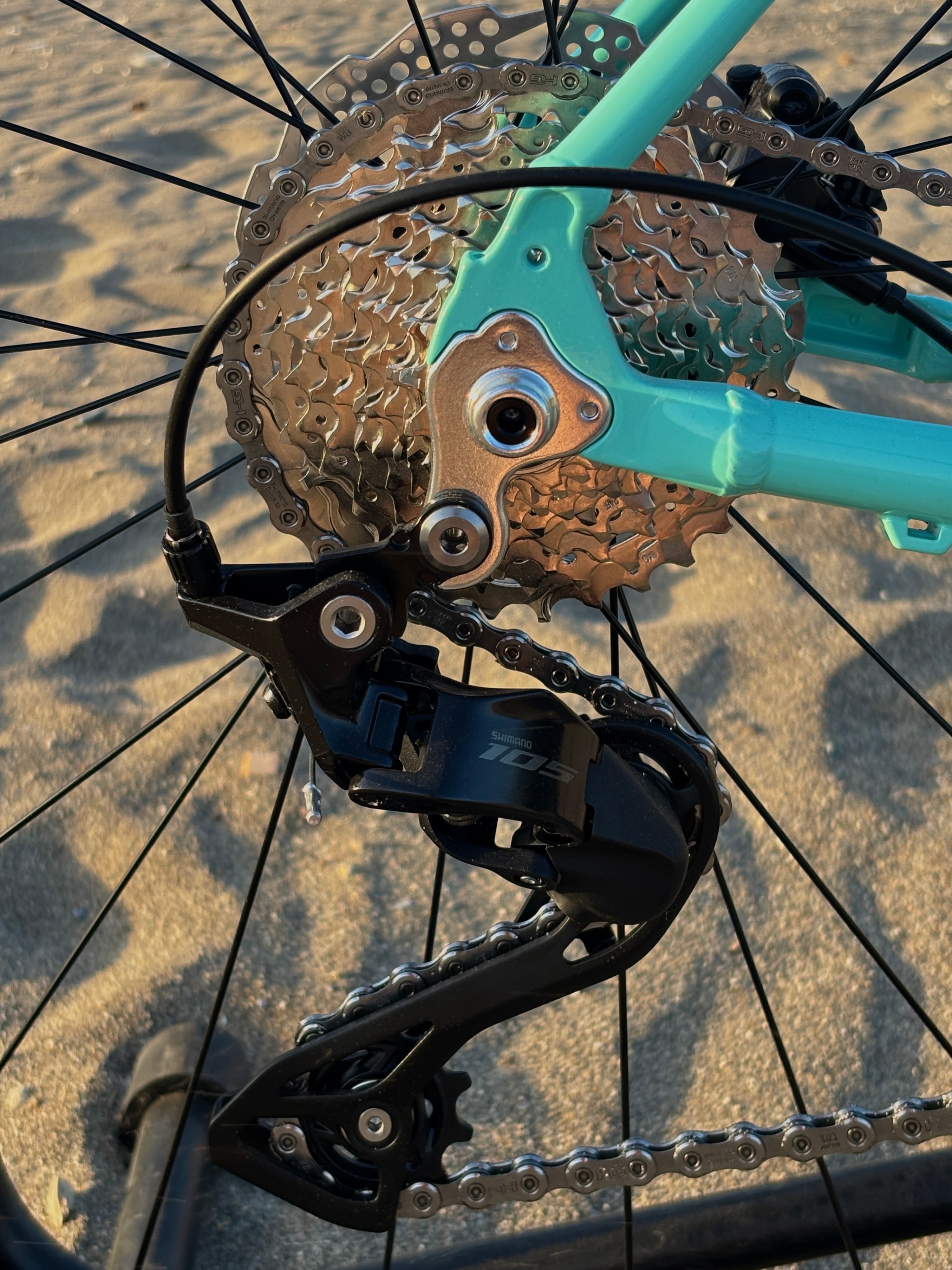 Bianchi R0013-D Yol Bisikleti 53cm R700 2x11 105 Disk Fren