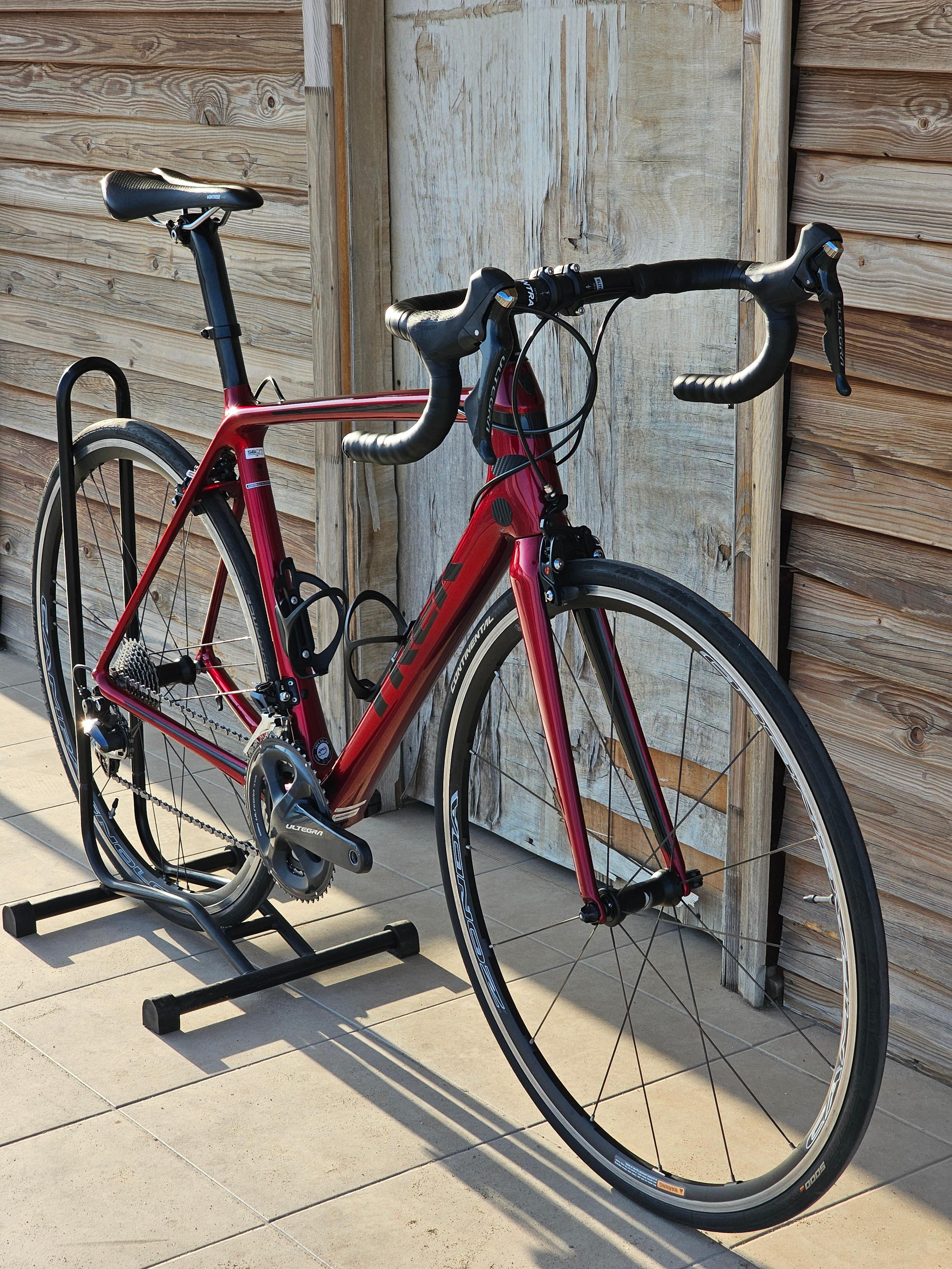 TREK EMONDA SL 6 KARBON YOL YARIŞ BİSİKLETİ