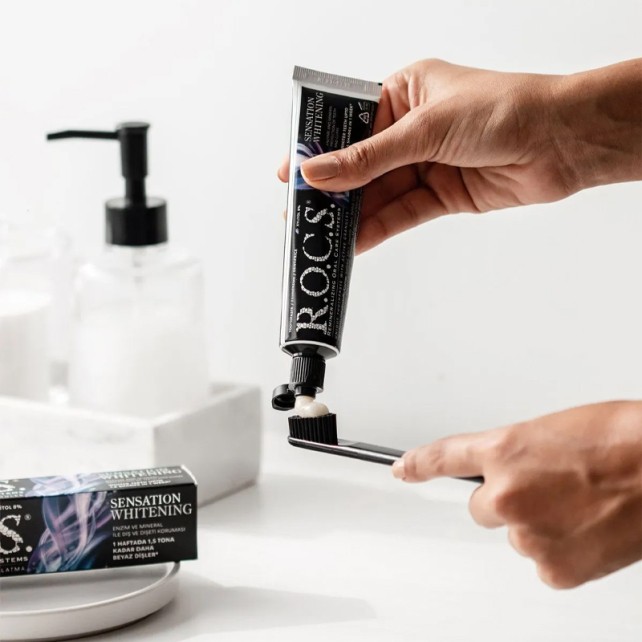 Rocs Sensation Whitening Beyazlatıcı Parlatıcı Diş Macunu 60ml