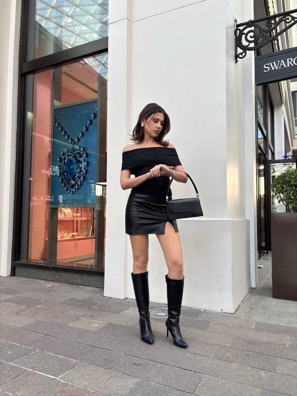 KADIN SİYAH LİKRALI RİBANA OF SHOULDER BLUZ