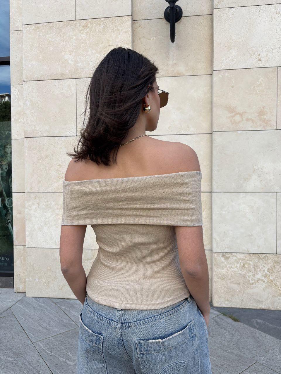 BEJ OFF SHOULDER TRİKO BLUZ