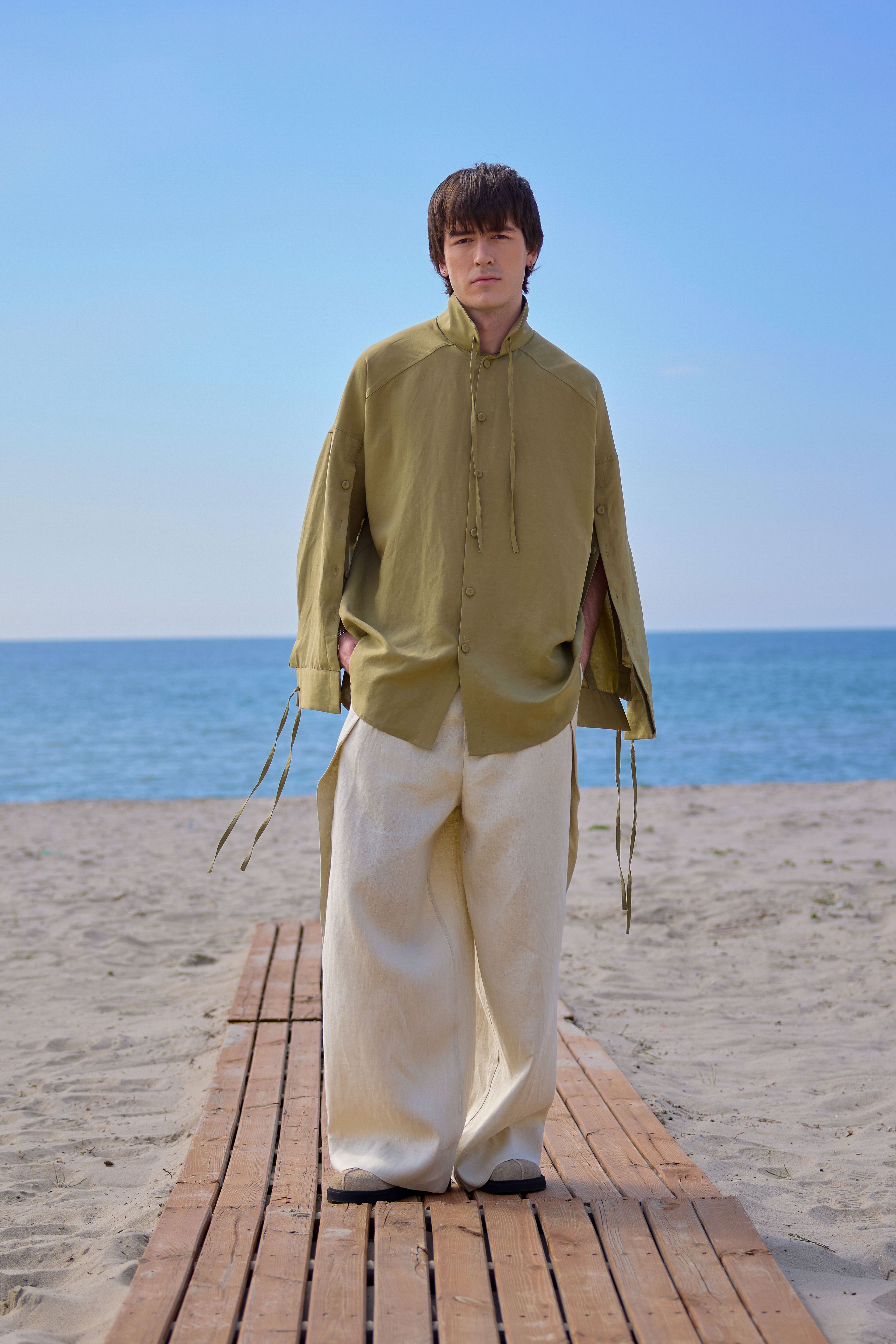 Lofibuy | Oversize Unisex Suit with Double-Sided Poncho Vest 02 - SS25