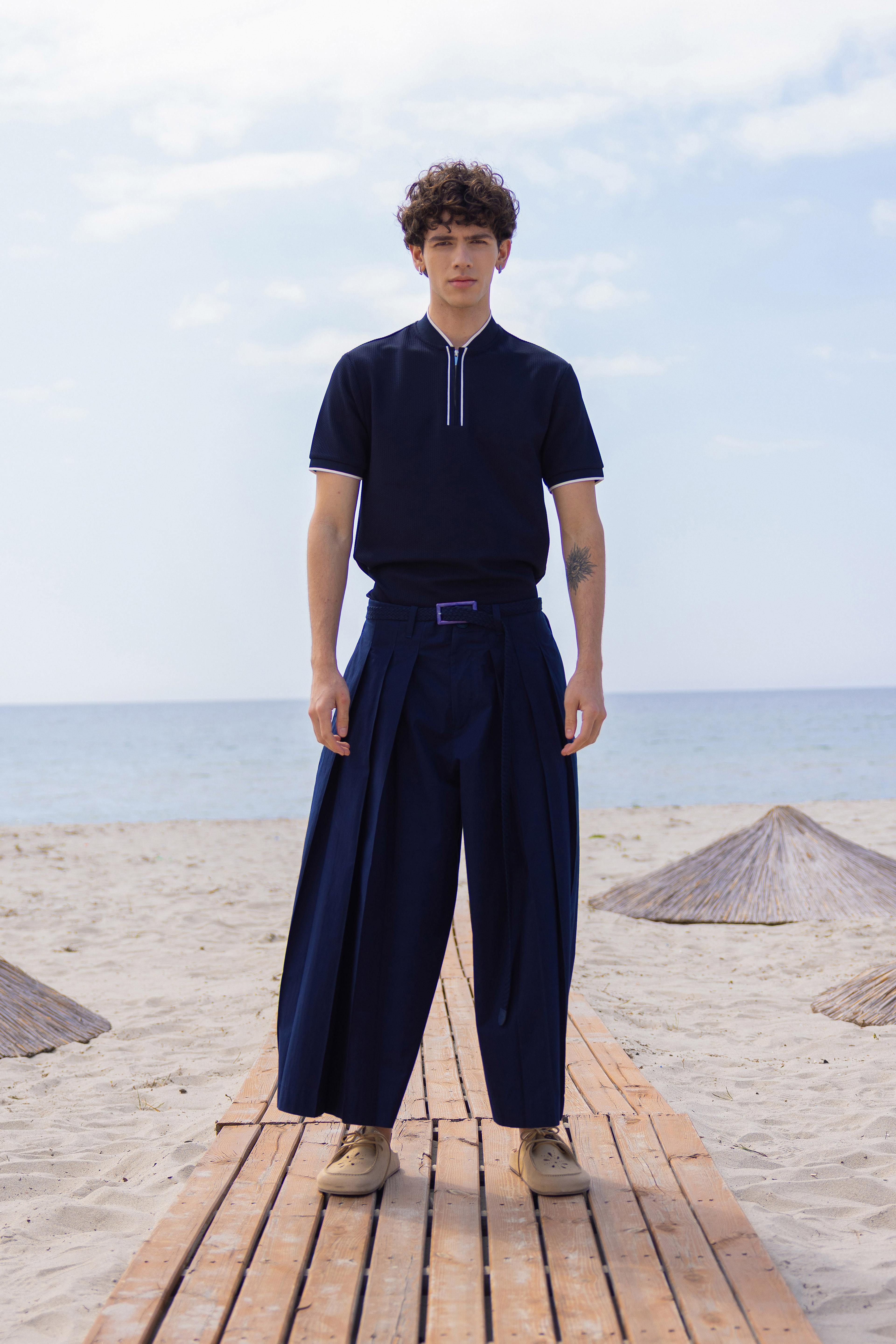 Lofibuy | Poncho Oversize Unisex Suit with Vest 02 - SS25