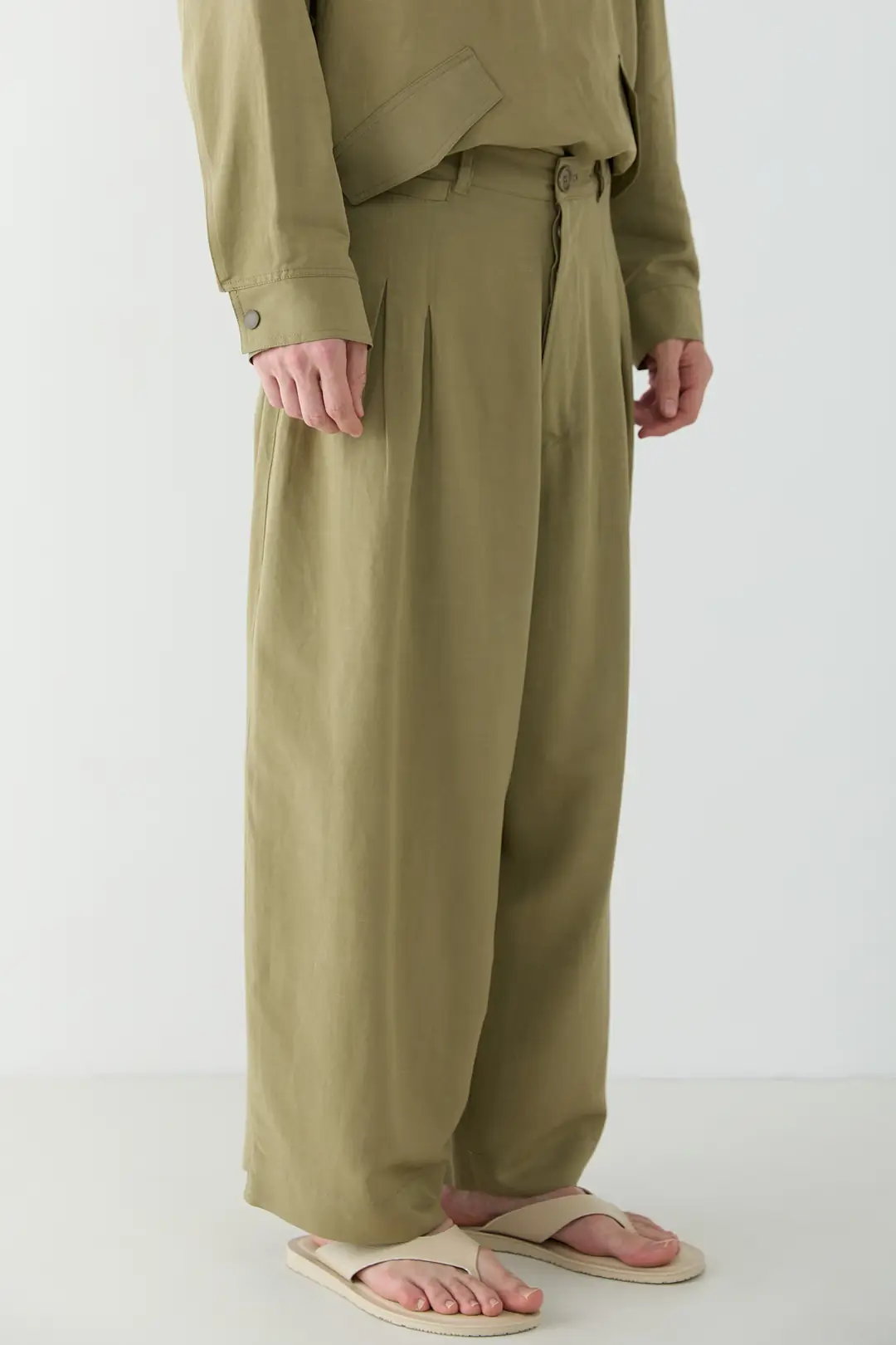 PİLE DETAYLI LİYOSEL KETEN PANTOLON · 5