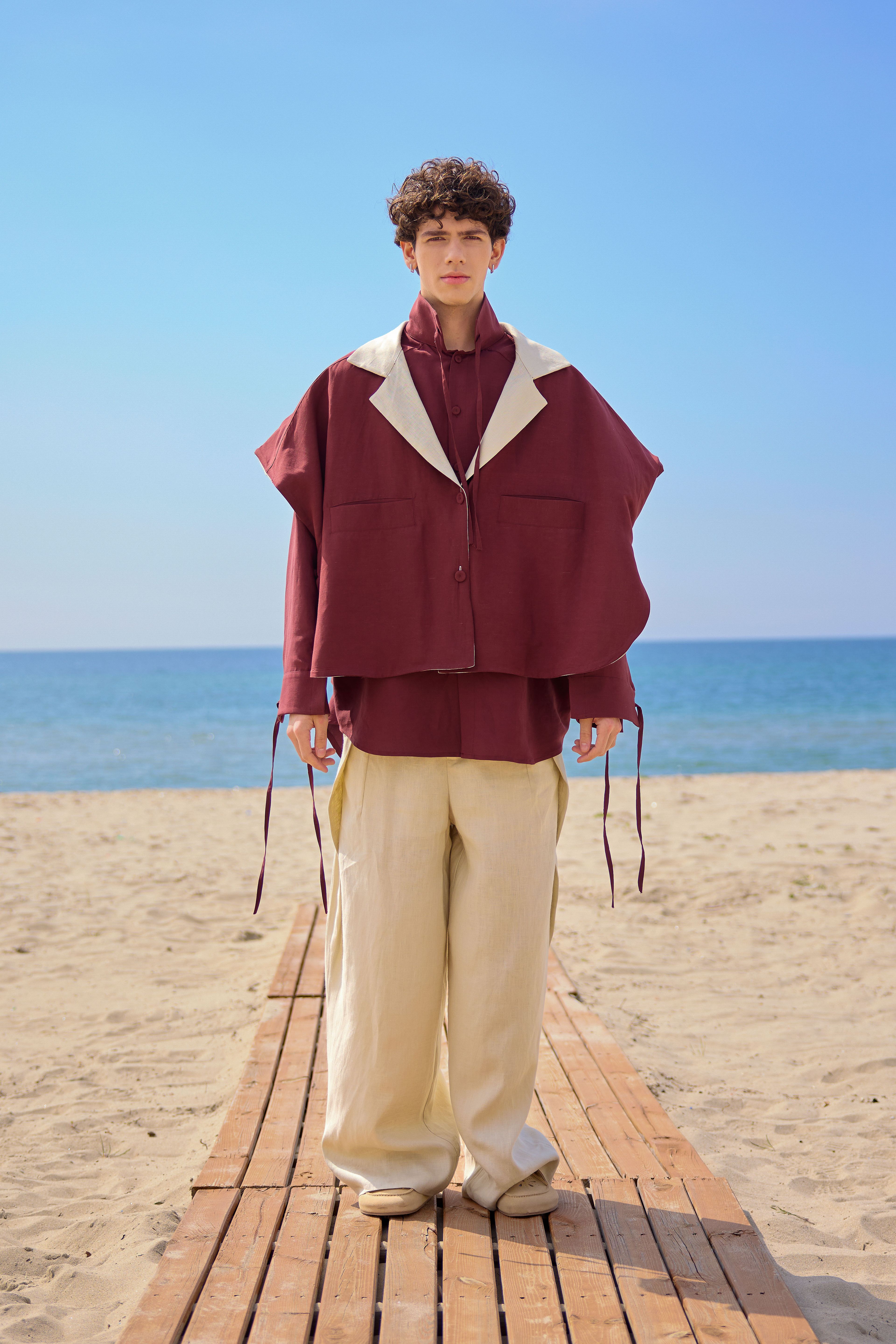 Lofibuy | Oversize Unisex Suit with Double-Sided Poncho Vest 01 - SS25