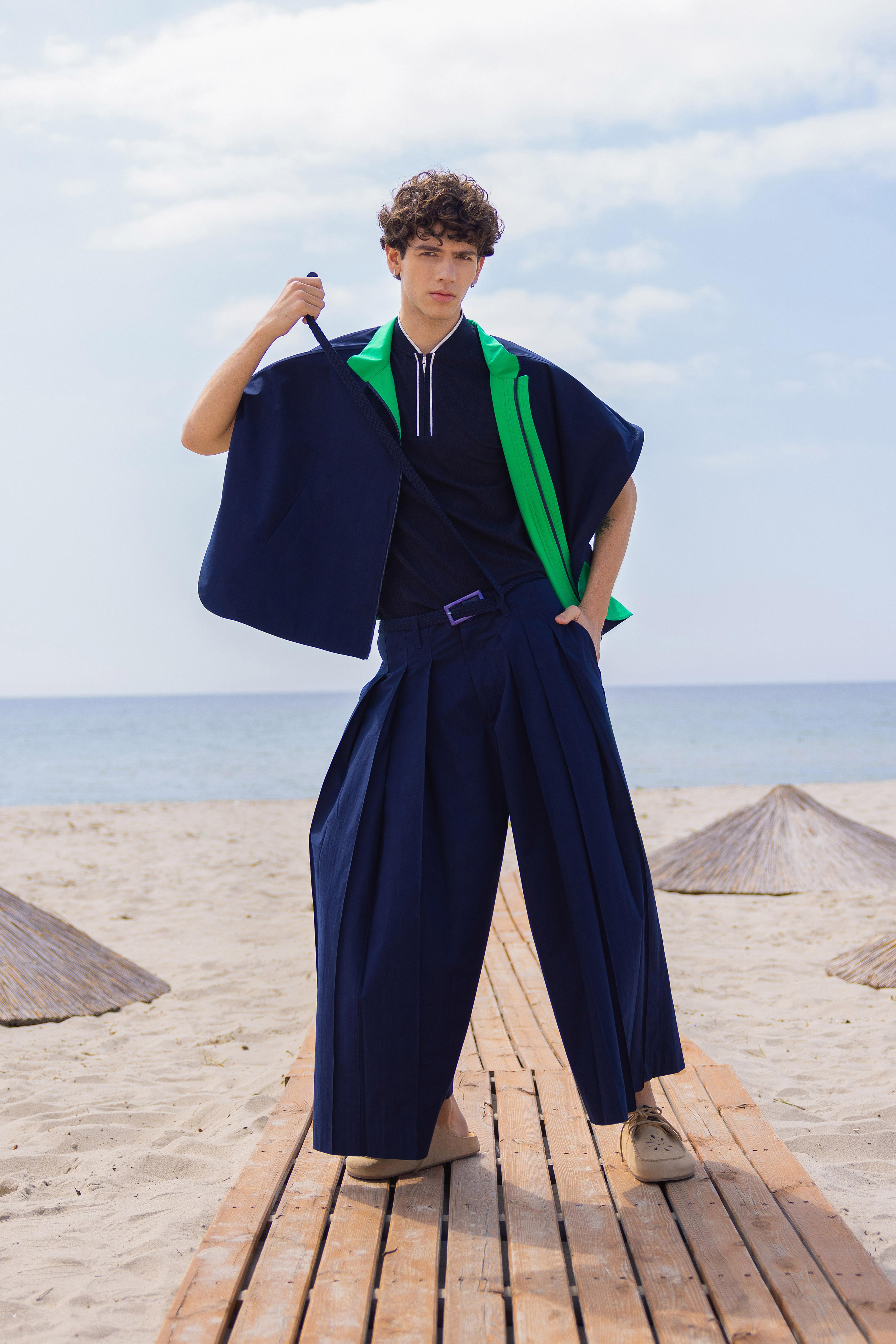 Lofibuy | Poncho Oversize Unisex Suit with Vest 03 - SS25