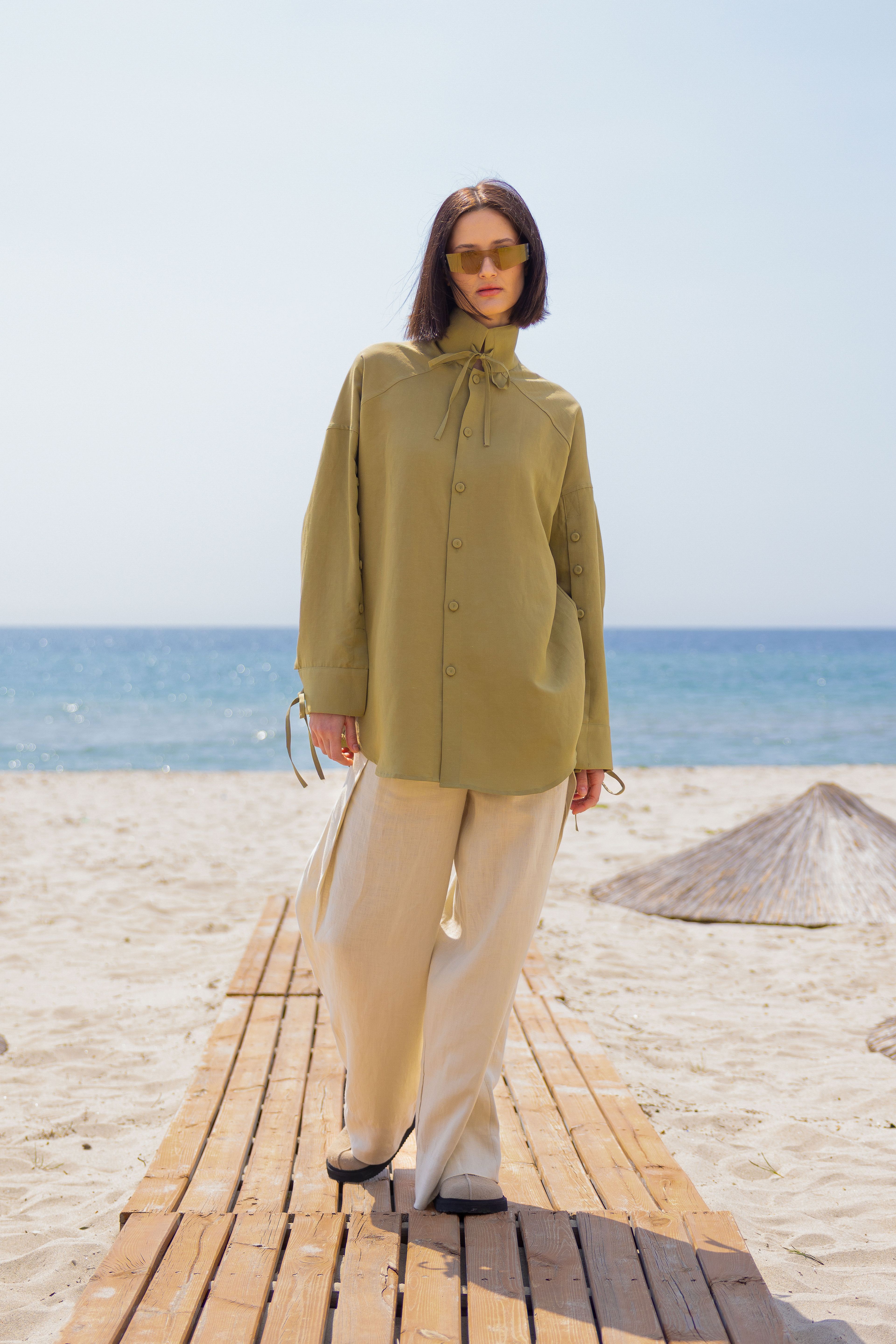 Lofibuy | Oversize Unisex Suit with Double-Sided Poncho Vest 02 - SS25