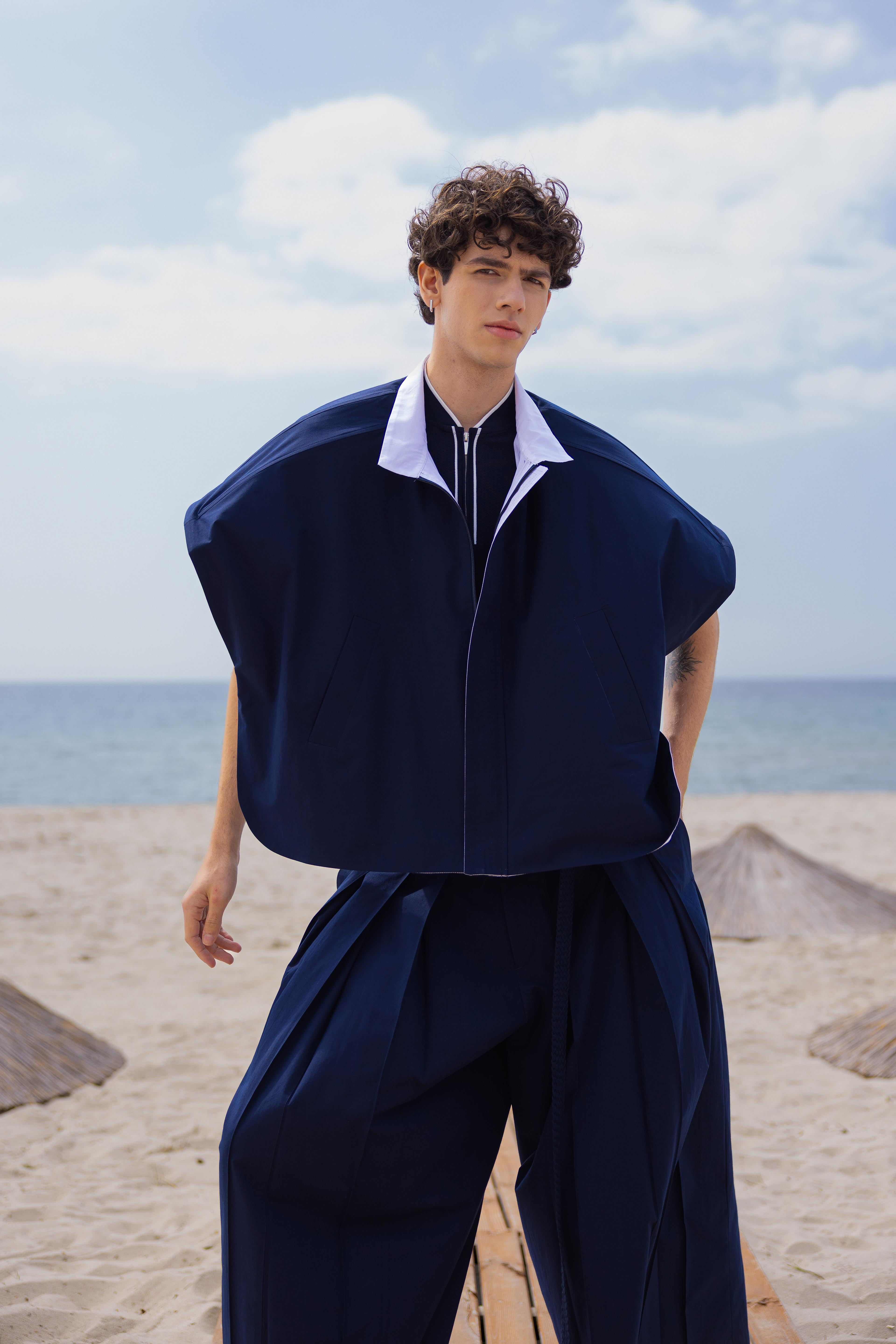 Lofibuy | Poncho Oversize Unisex Suit with Vest 01 - SS25