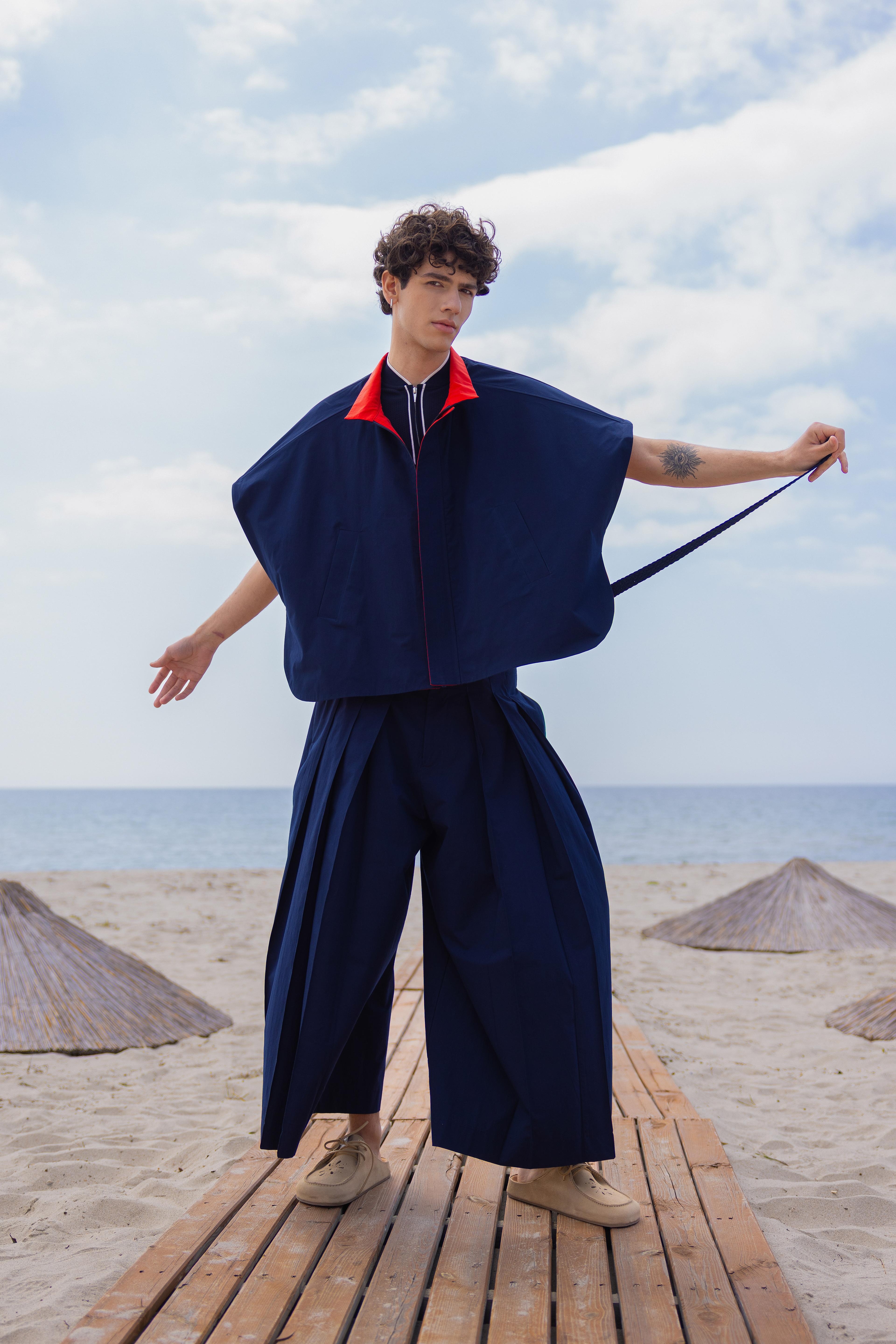 Lofibuy | Poncho Oversize Unisex Suit with Vest 02 - SS25