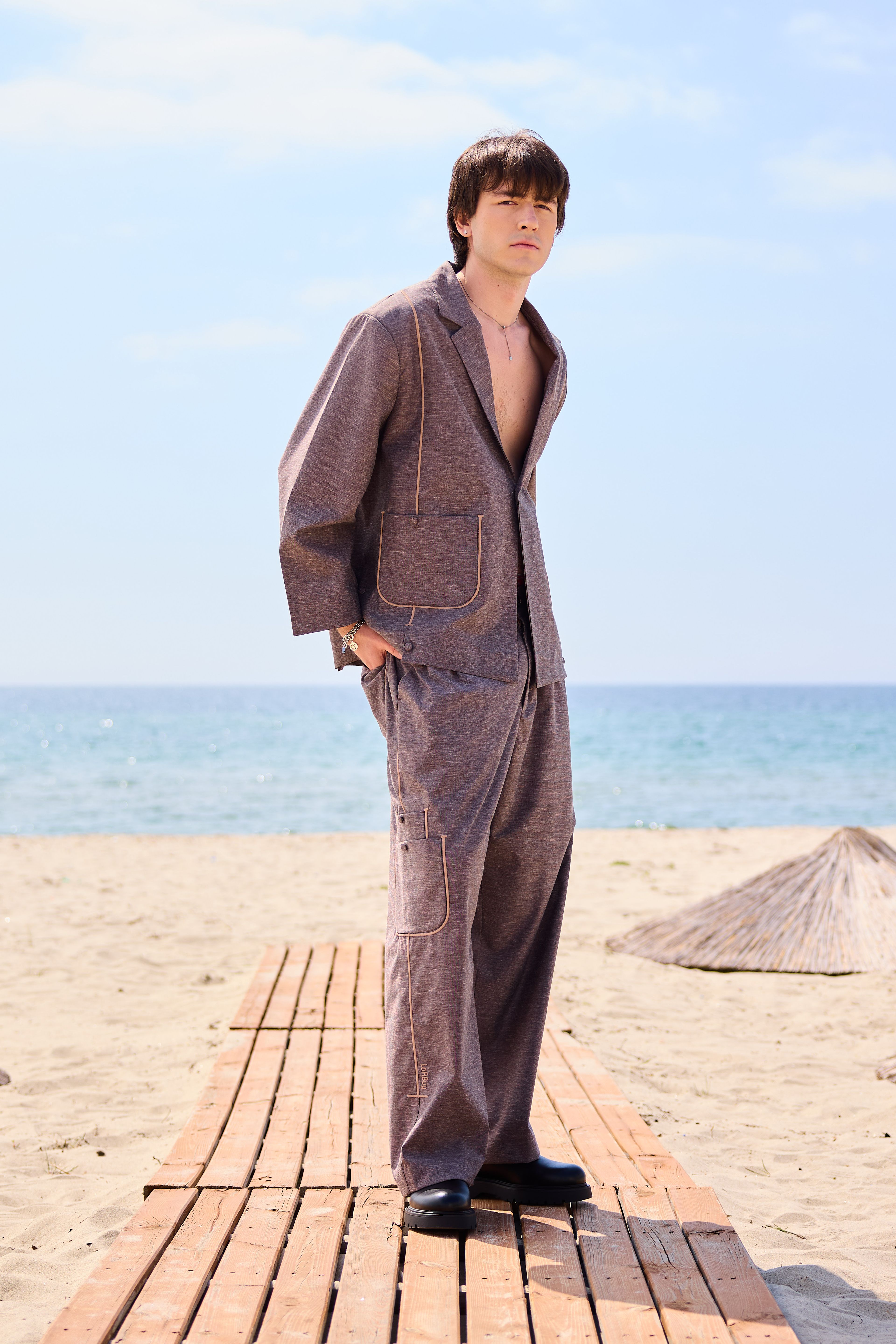Lofibuy | Özel Nakışlı Oversize Unisex Takım 01 – SS25