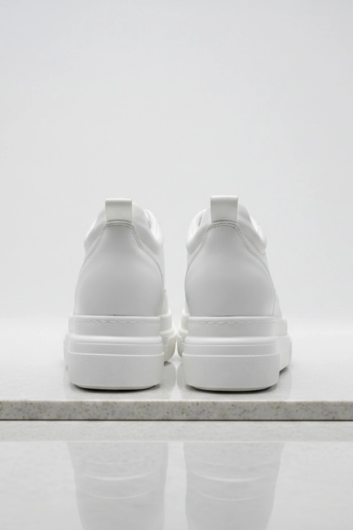 CloudLift Kadın Beyaz Gizli Topuk Bağcıklı Sneaker Günlük Rahat Spor Ayakkabı Boy Uzatan 8cm