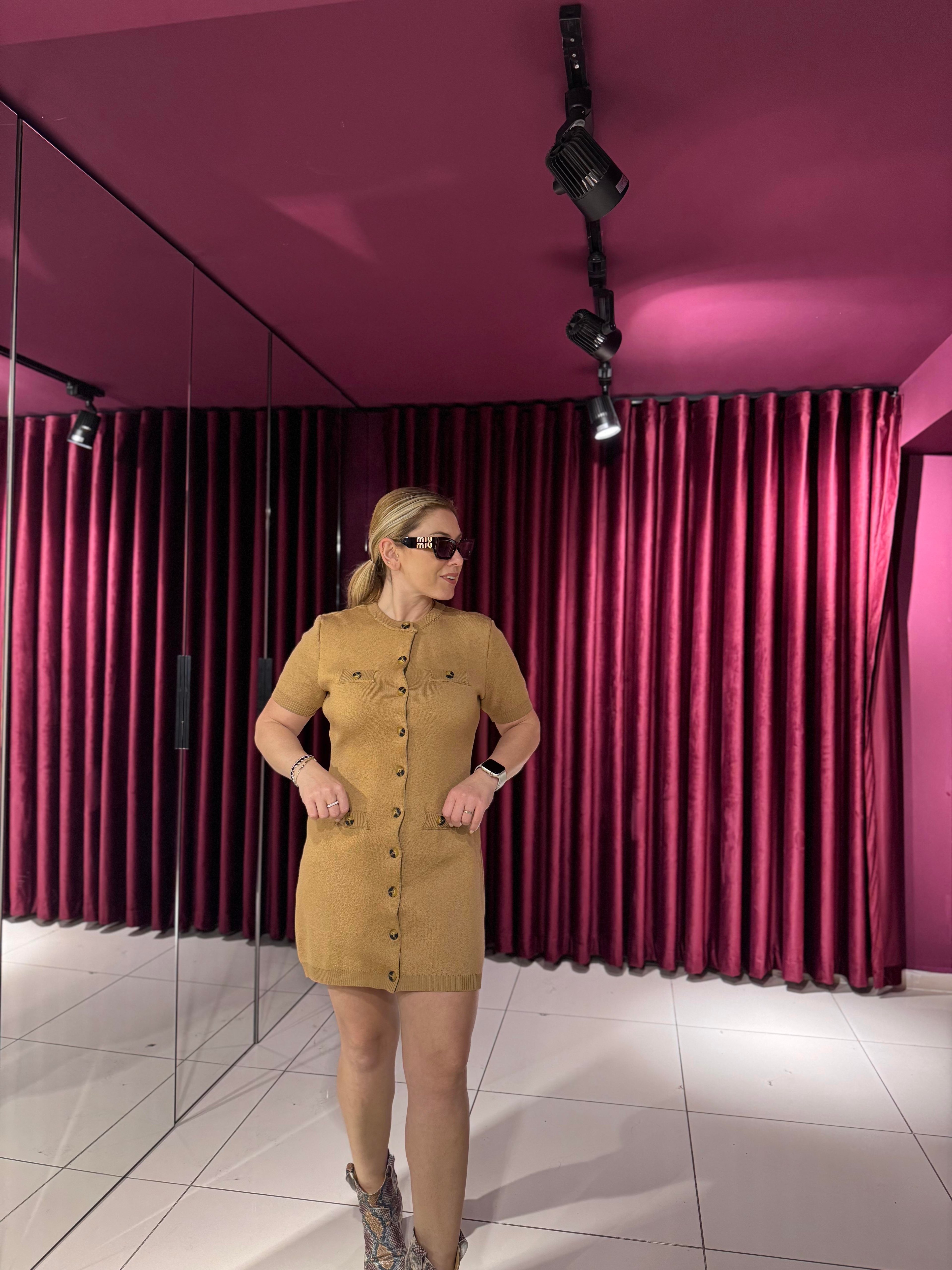 9010 Düğme Detay Triko Elbise Camel