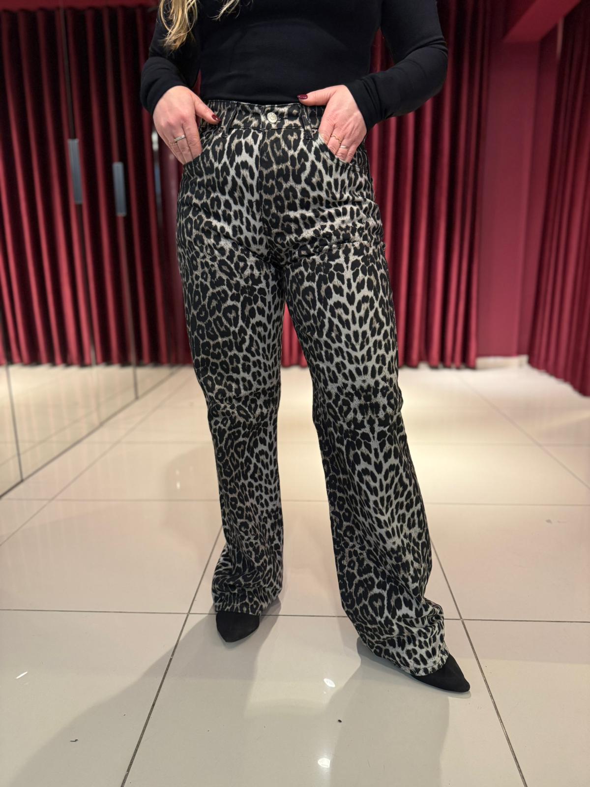 Leopar Straight Jean 