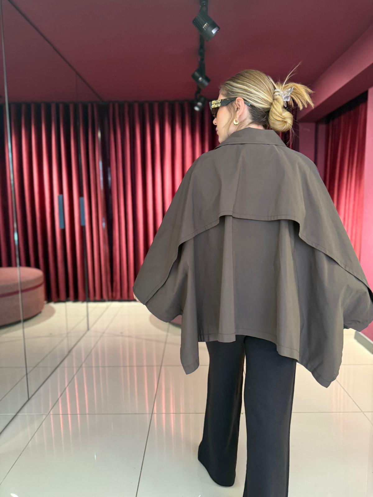 Oversize Kısa Trenç