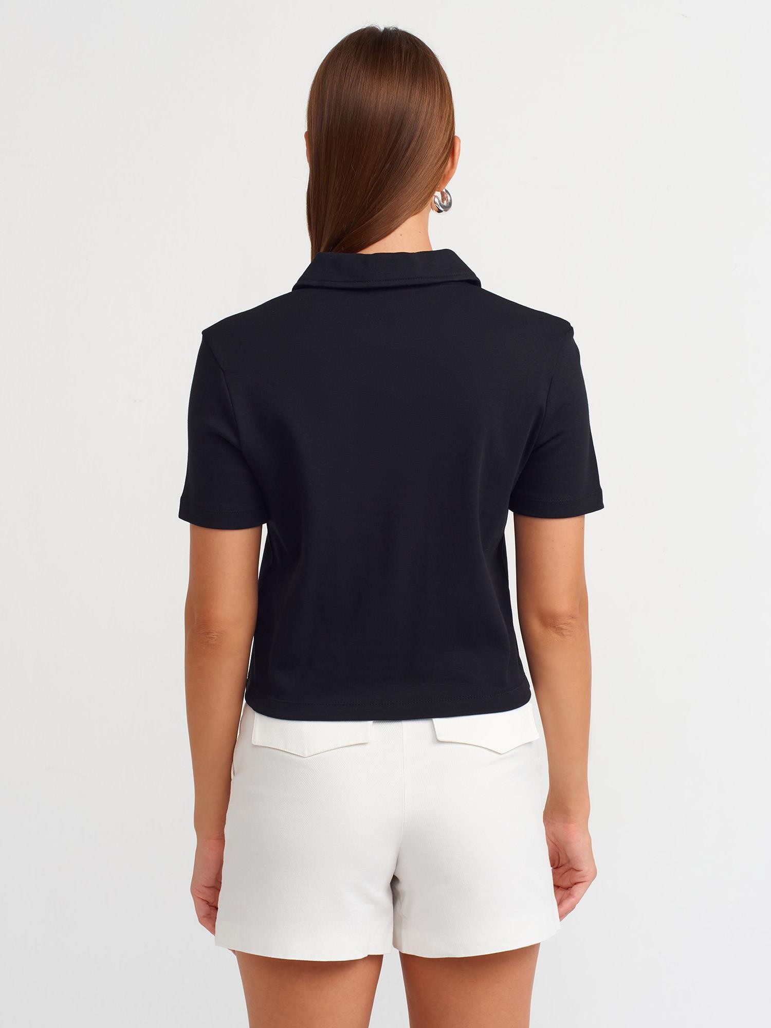 31006 Polo Yaka Nakışlı T-Shirt Siyah