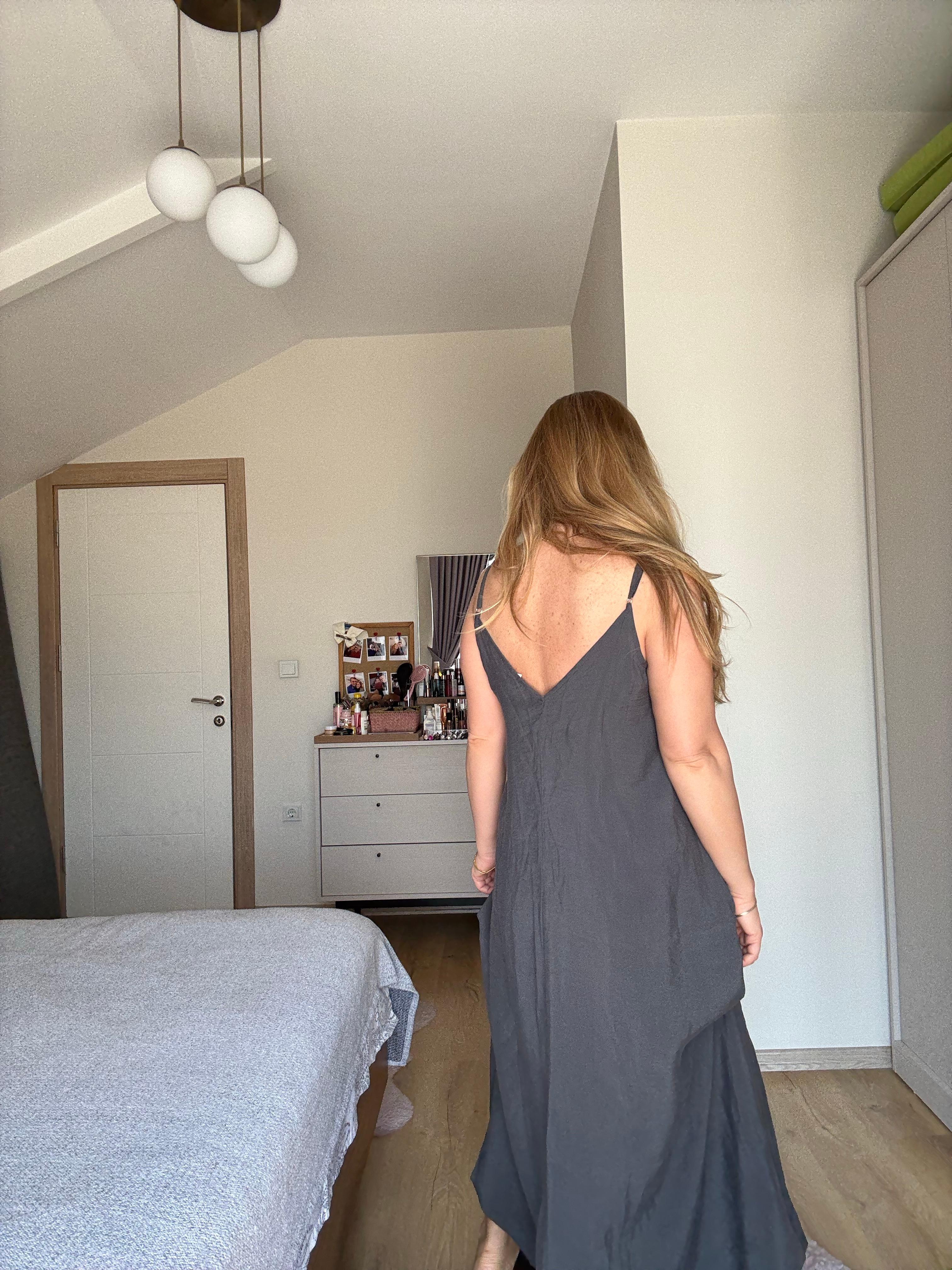 İp Askılı Tensel Elbise