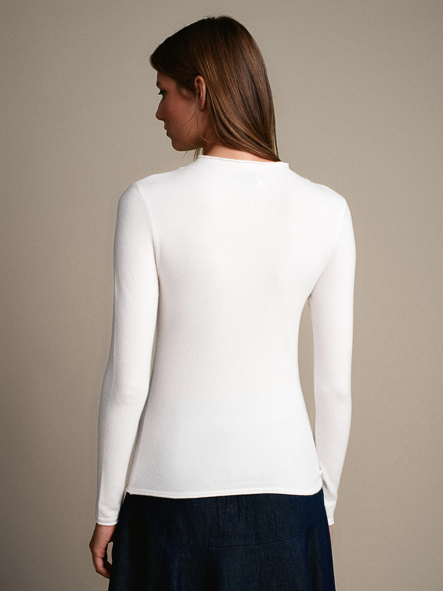 Dik Yaka Kaşmirli Ultra Hafif Triko Kazak