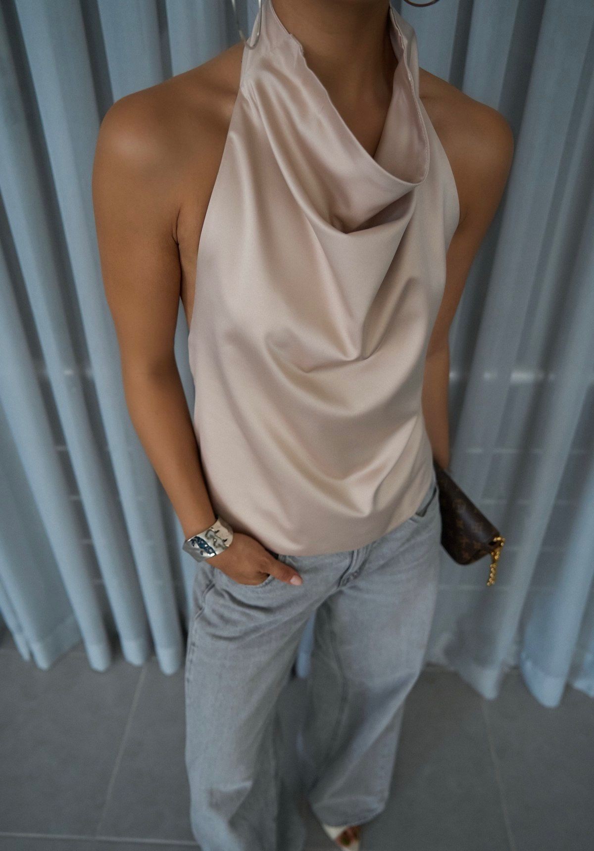 Halter Yaka Saten Bluz