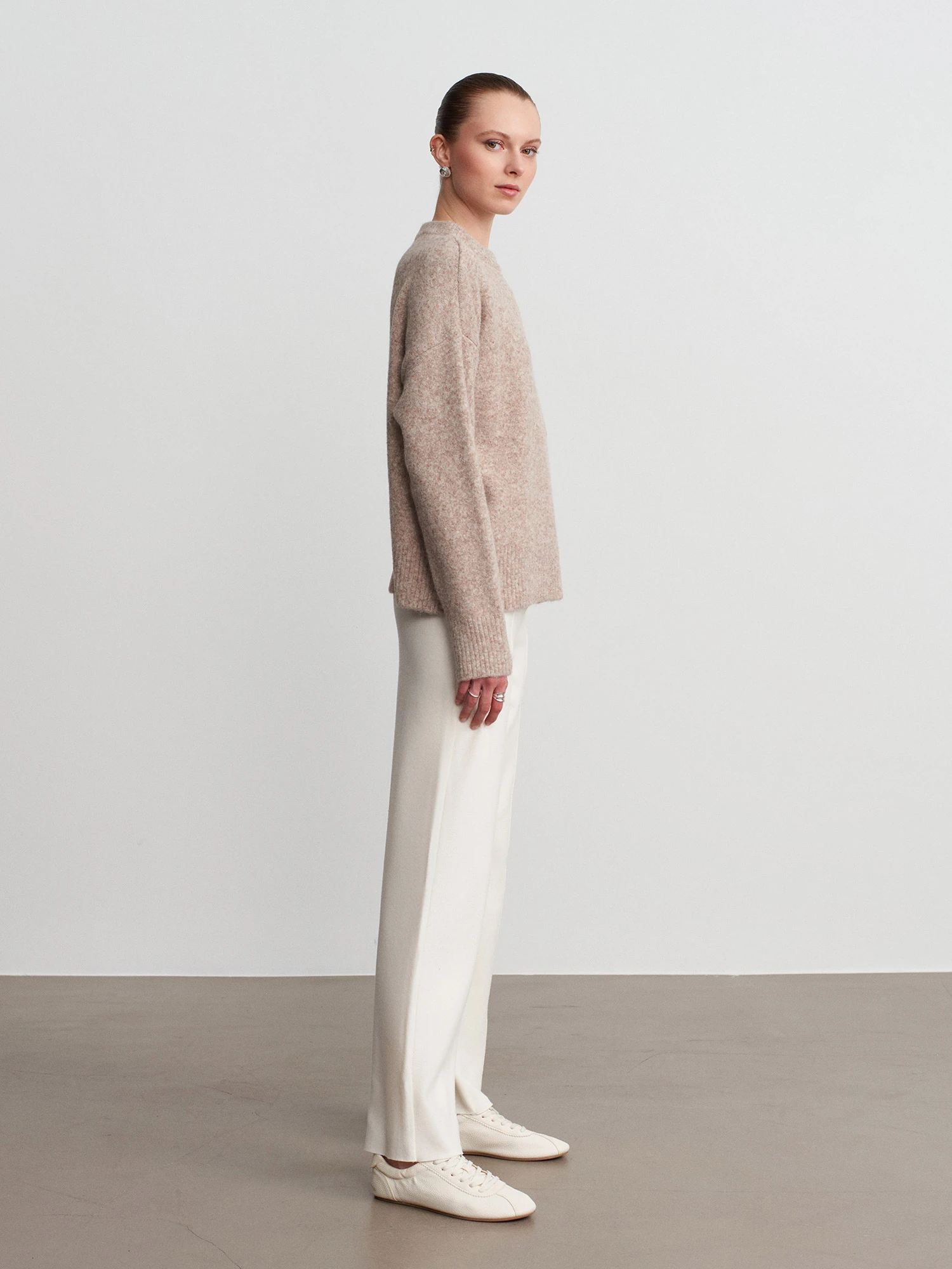 Yün Karışımlı Kalpli Kazak