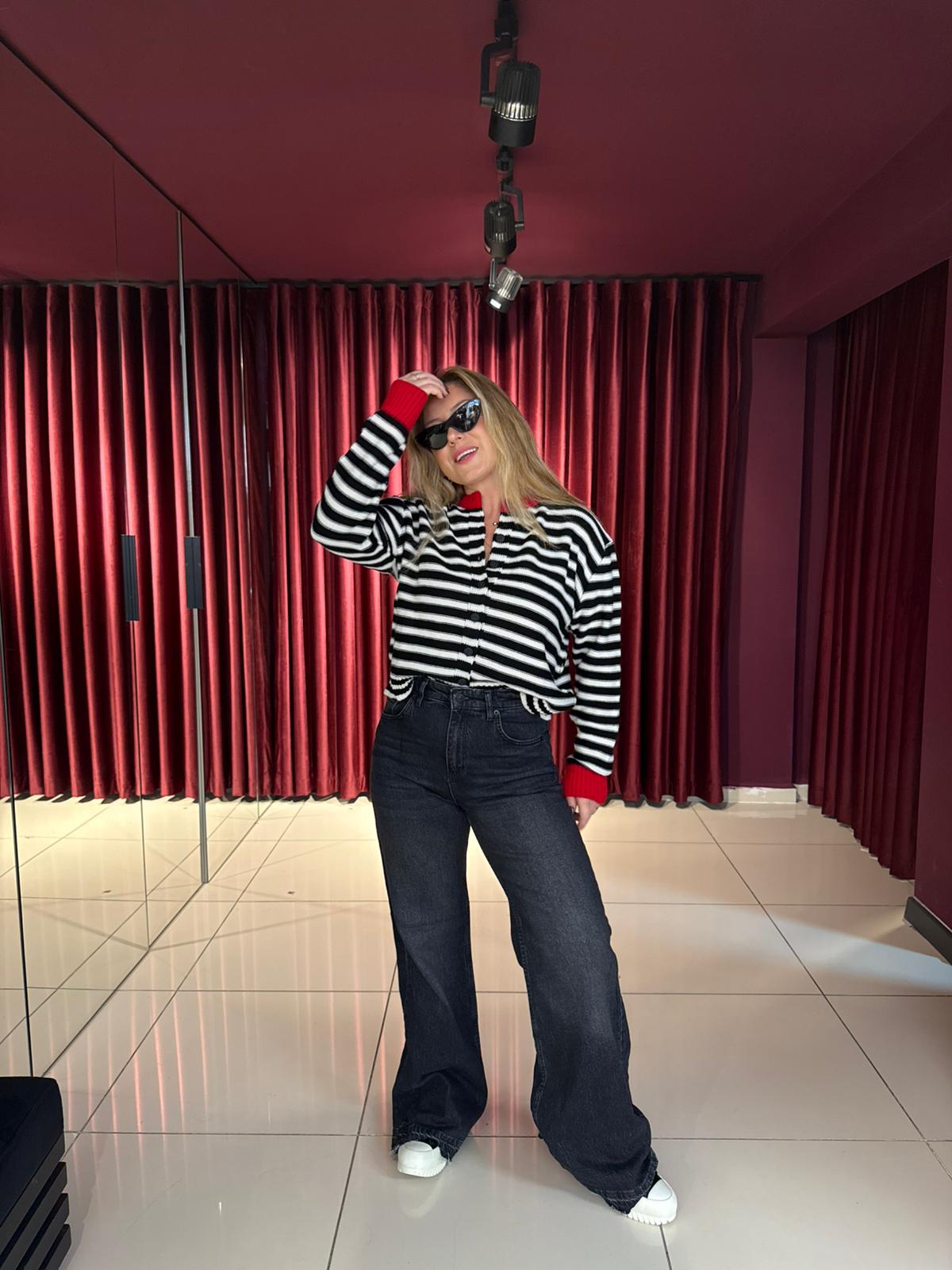 Düğme Detay Çizgili Hırka