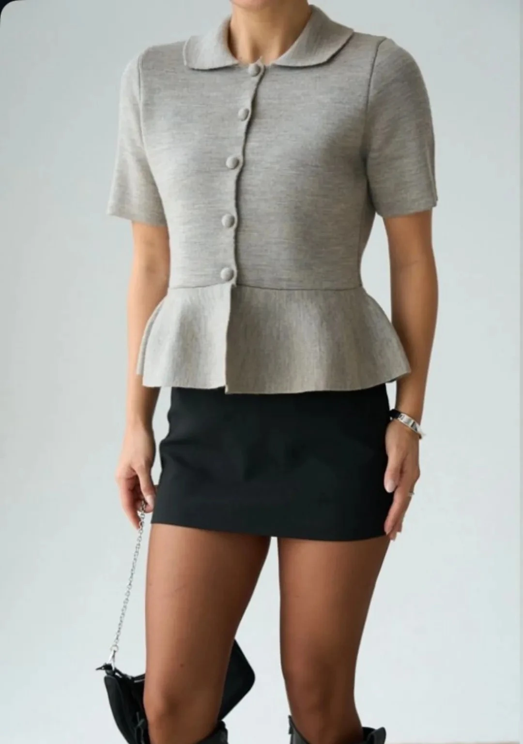 Zr Model Düğme Detay Triko - Vizon