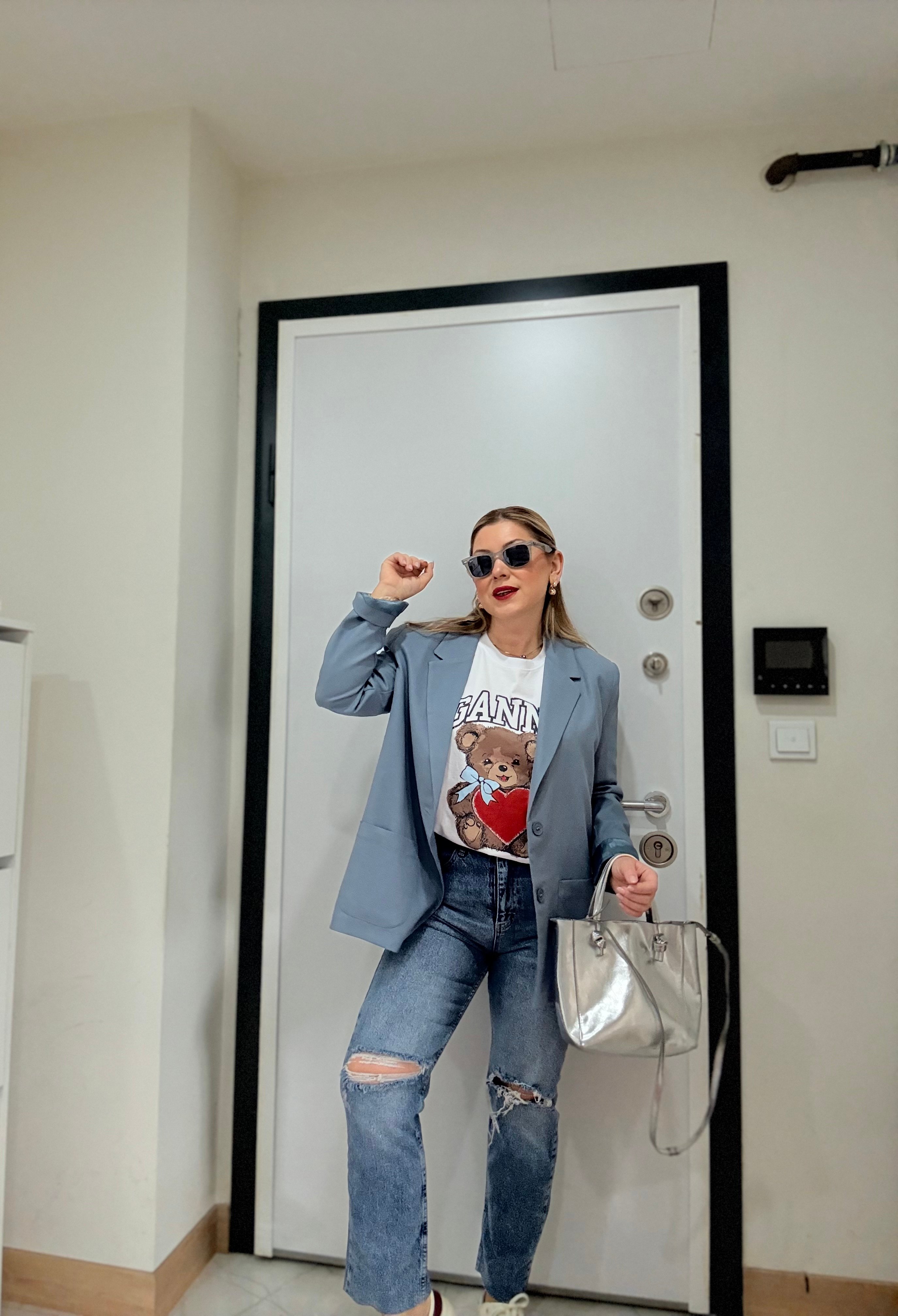 ZR Yırtık Detaylı Boyfit Jean