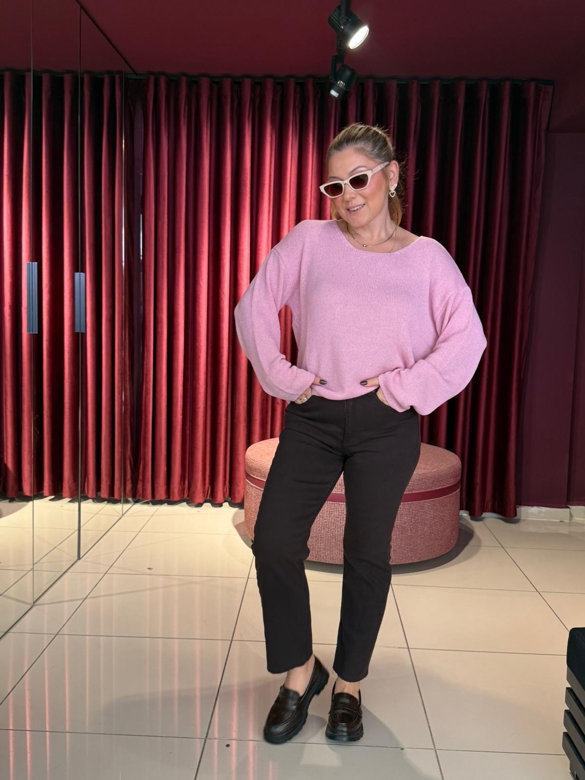 Oval Yaka Yumuşak Dokulu Triko Kazak