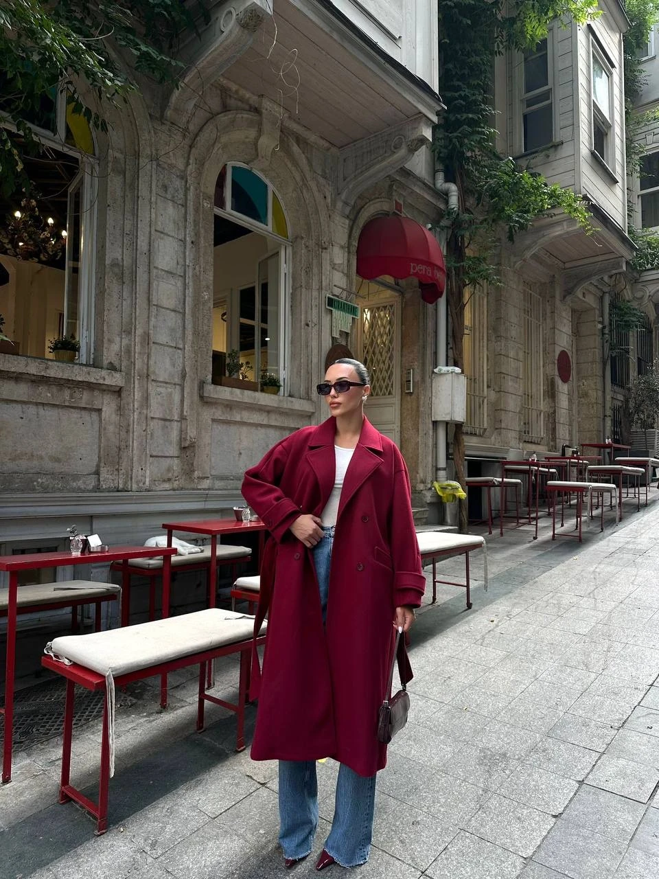 Kuşaklı Düğmeli Kaban