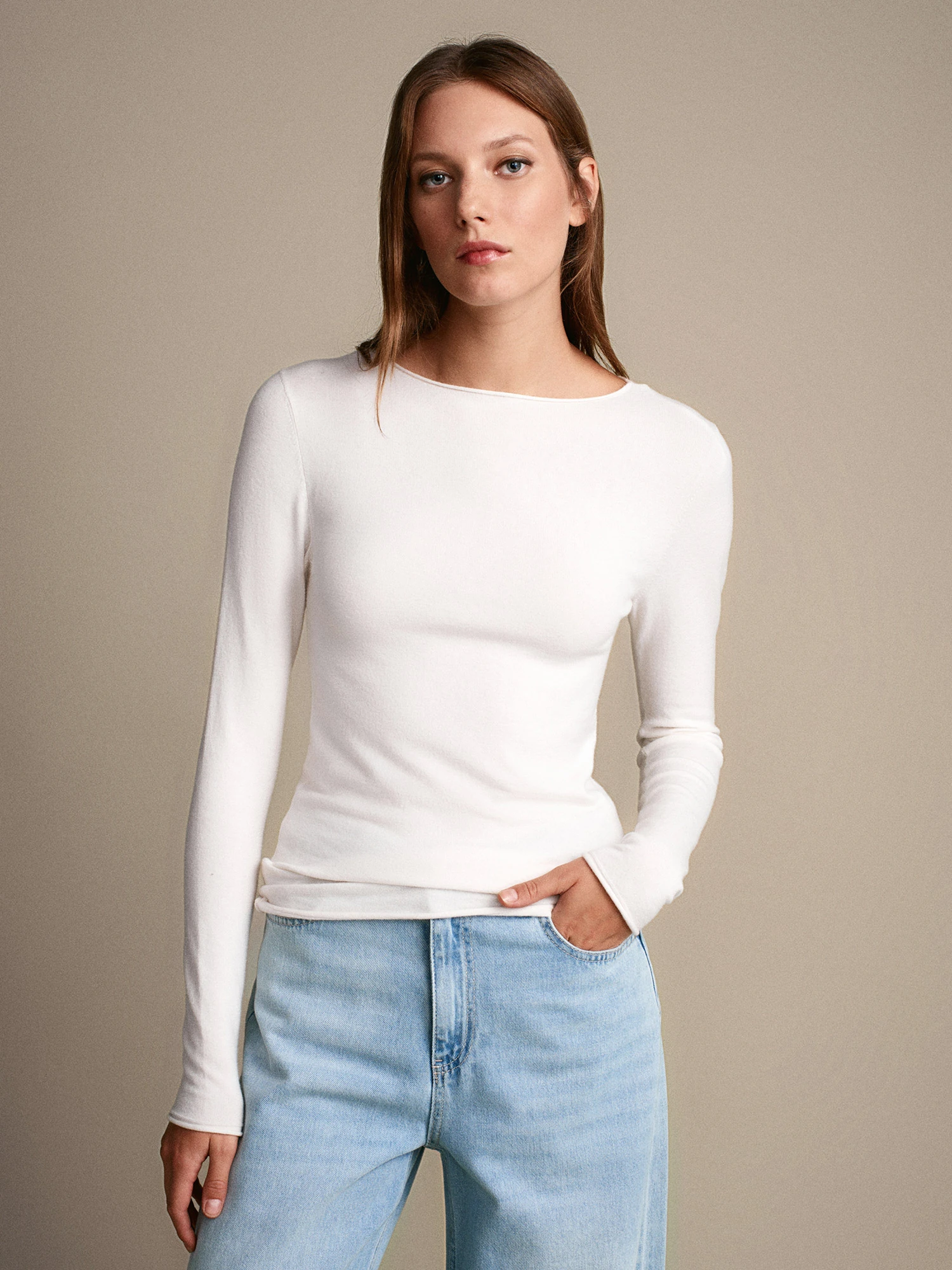 Kayık Yaka Kaşmirli Ultra Hafif Triko Kazak