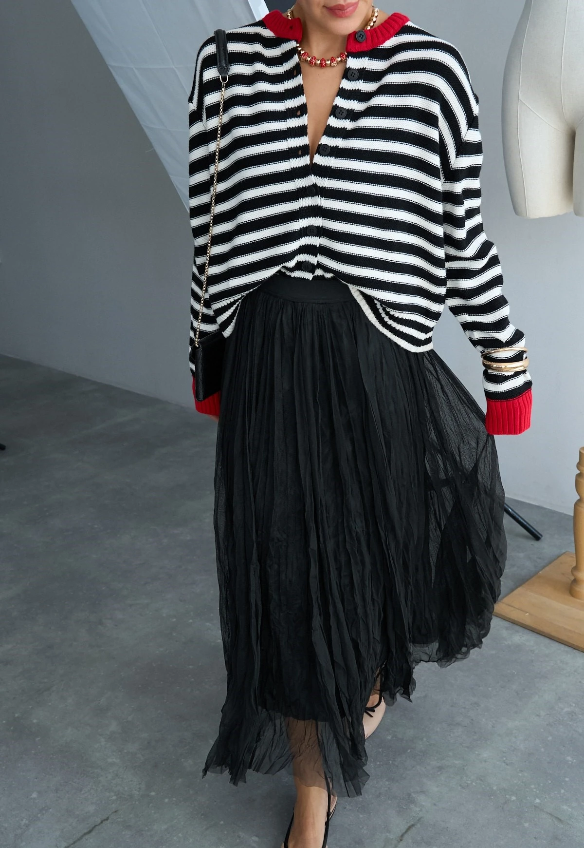 Düğme Detay Çizgili Hırka