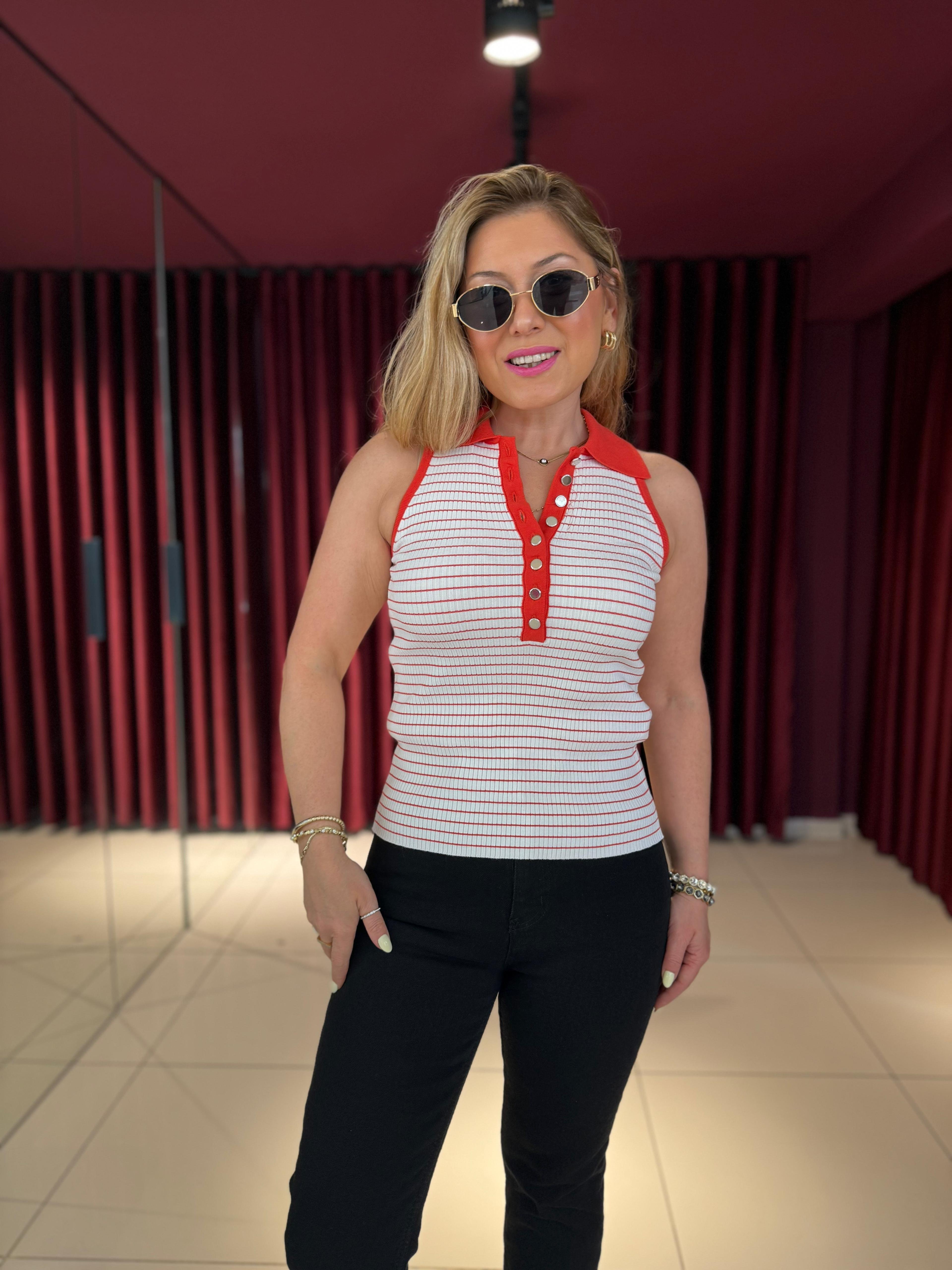Polo Yaka Çizgili Düğmeli Triko Bluz