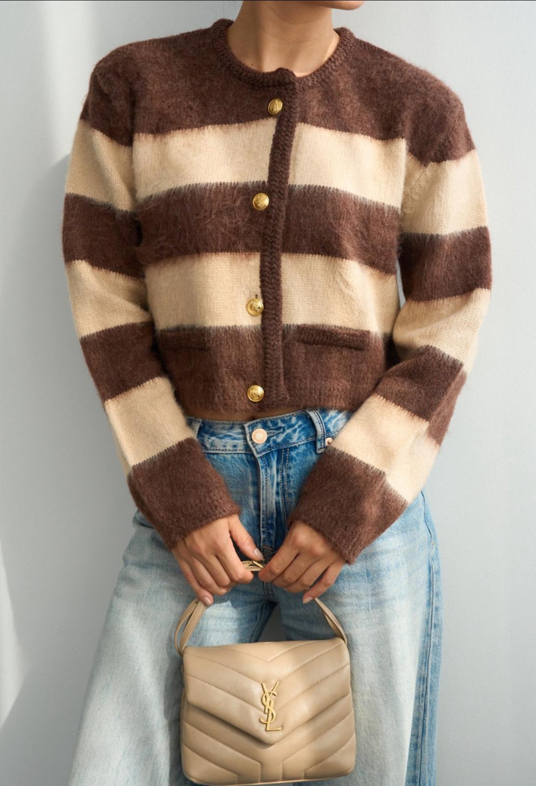 Gold Düğme Detay Hırka 