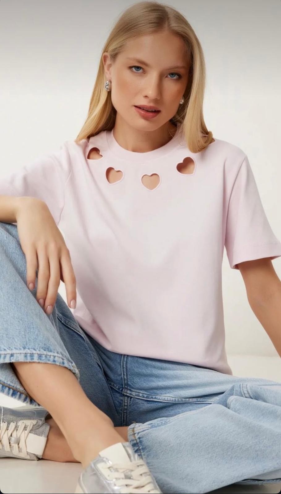 Kalp Nakışlı T-shirt