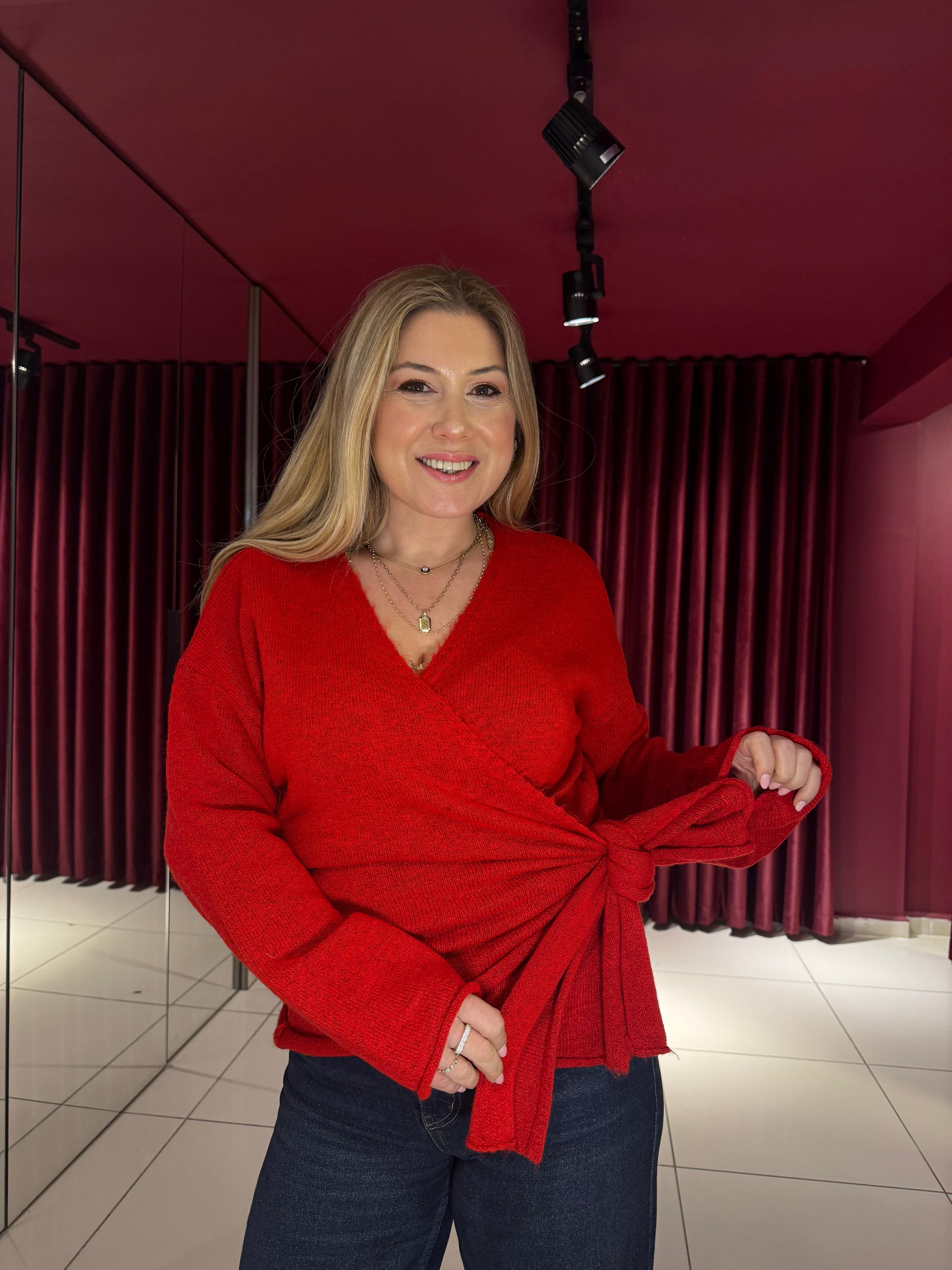 V Yaka Bağlama Detay Kazak